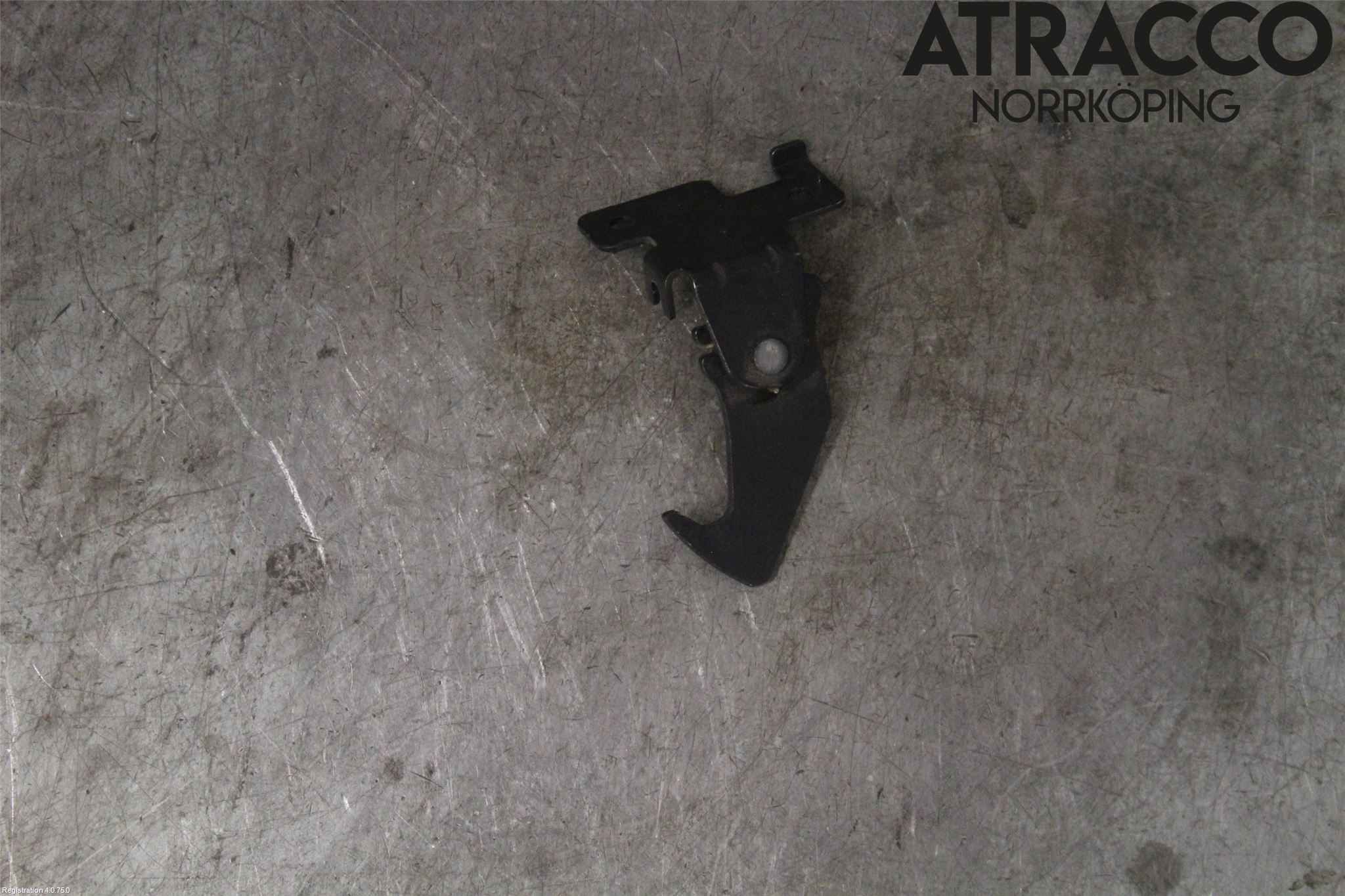 Jaguar I-PACE 18- Huvlås