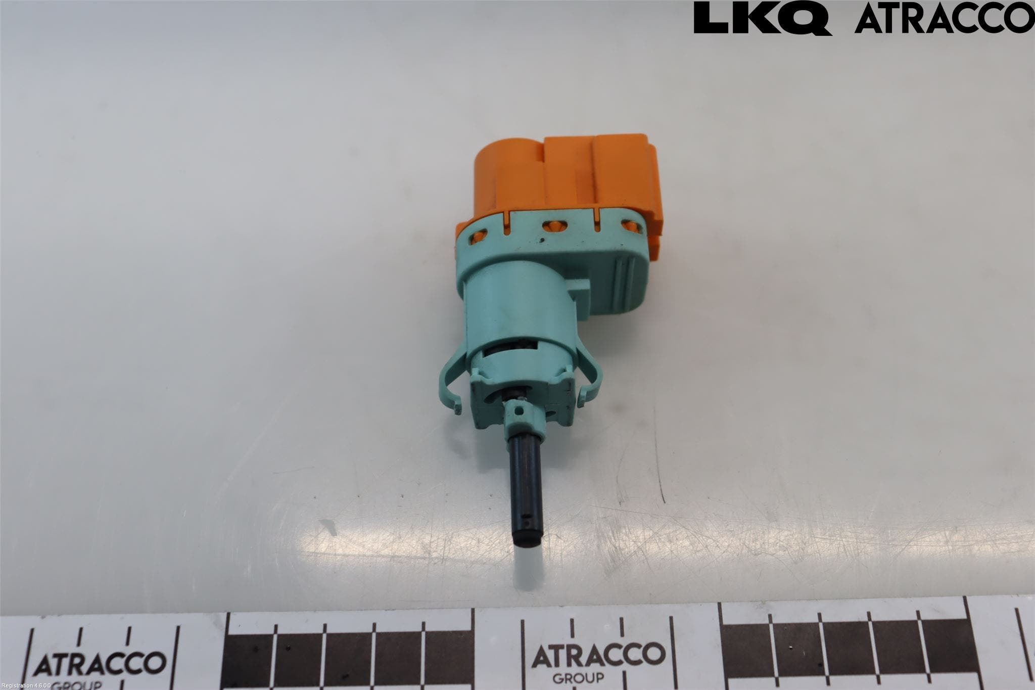 Jaguar F-PACE Bromsljuskontakt