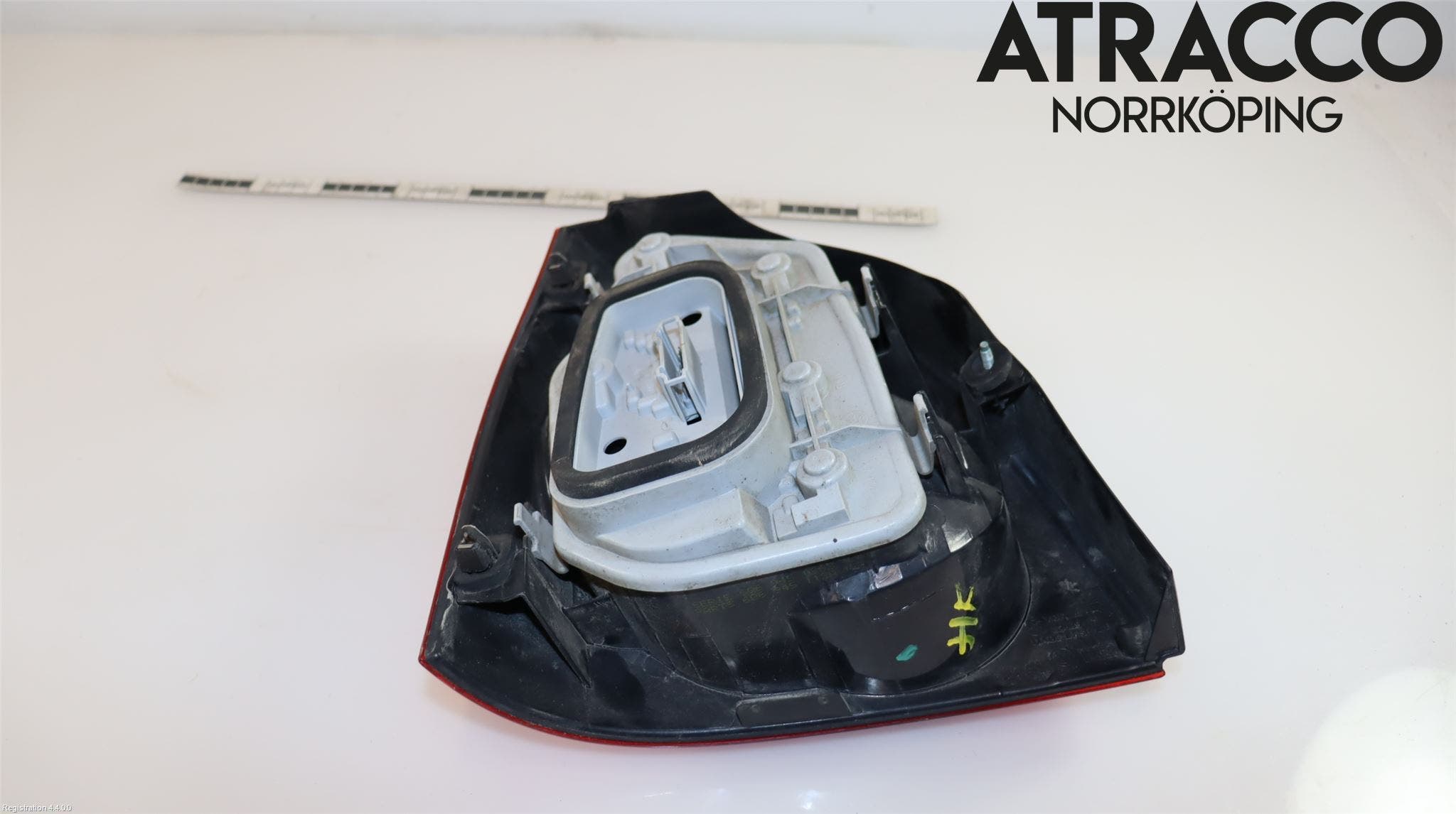 Volkswagen VW POLO 02-05 Bakljus Höger