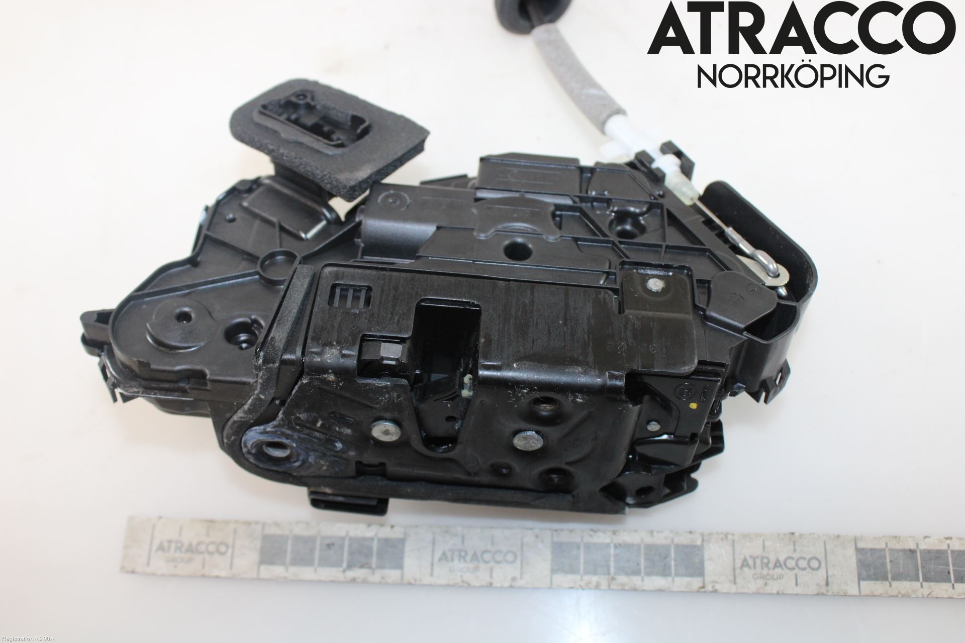 Volkswagen VW PASSAT 20-24 Låskista-Dörrlås