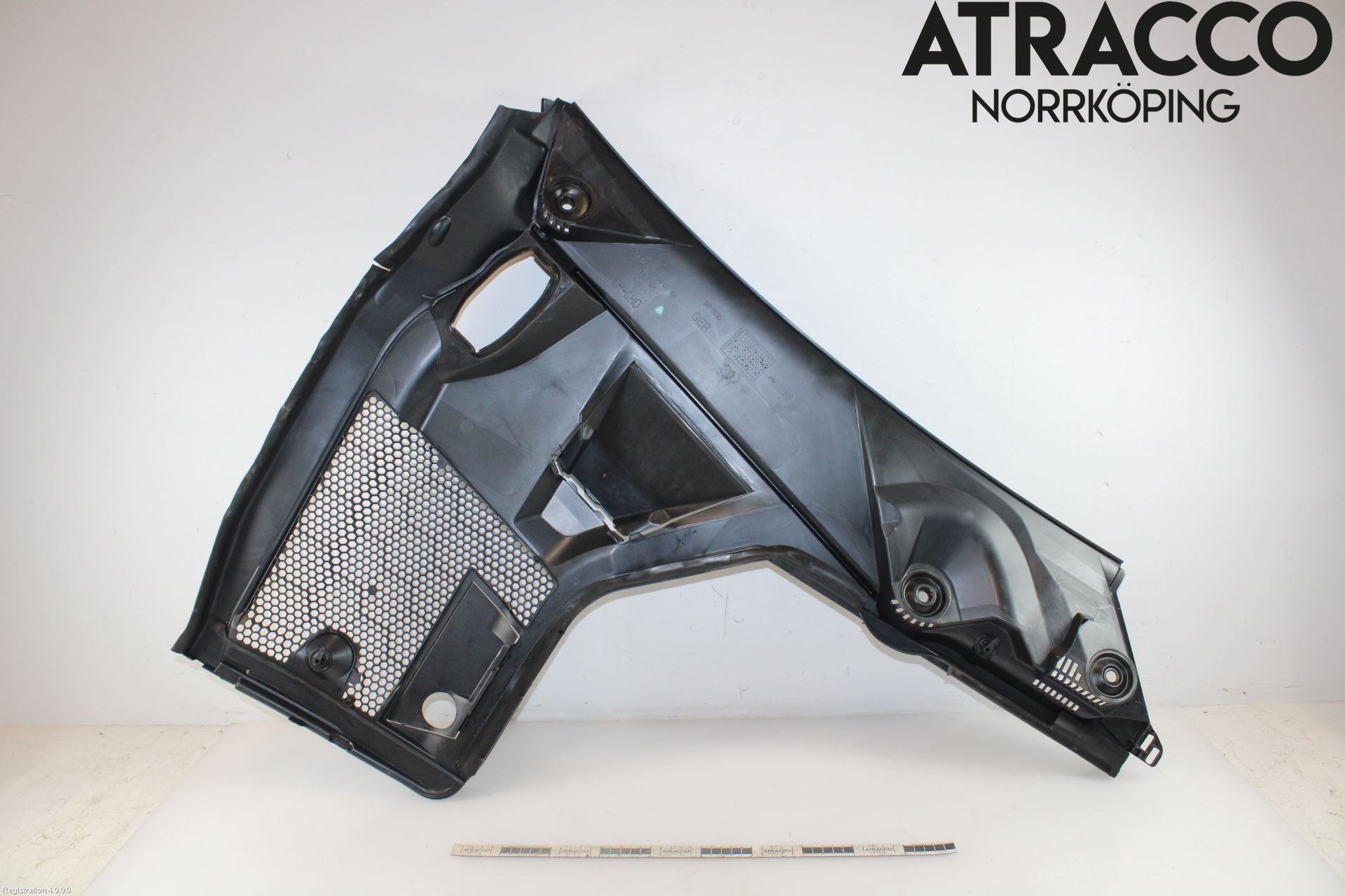 Mercedes-Benz MB C-KLASS (W205) 14-21 Torpedplåt-Torpedplast