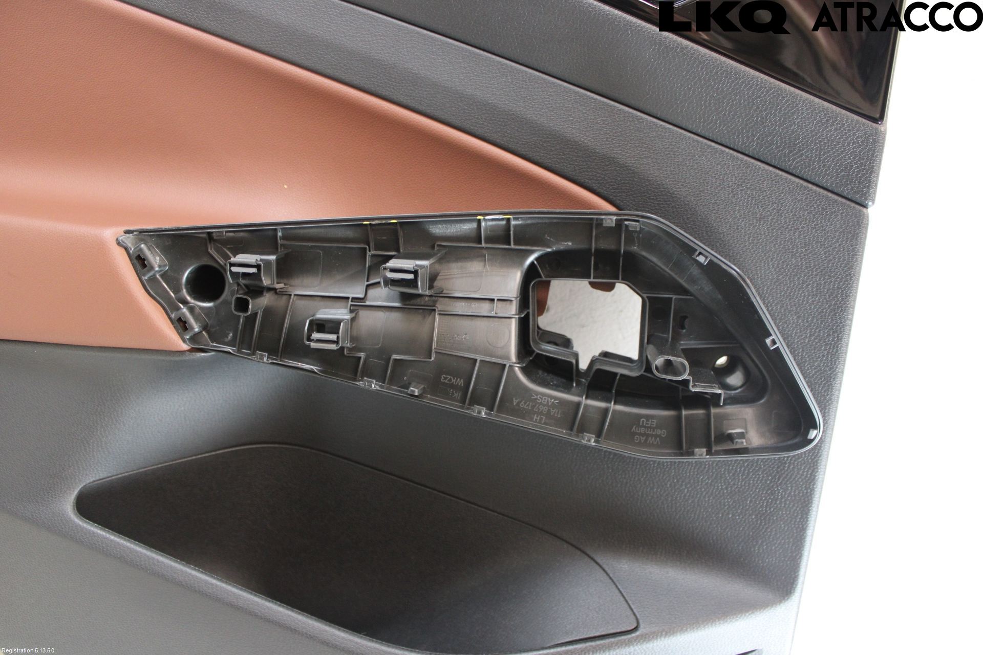 Volkswagen VW ID.4 21- Dörrklädsel Vä