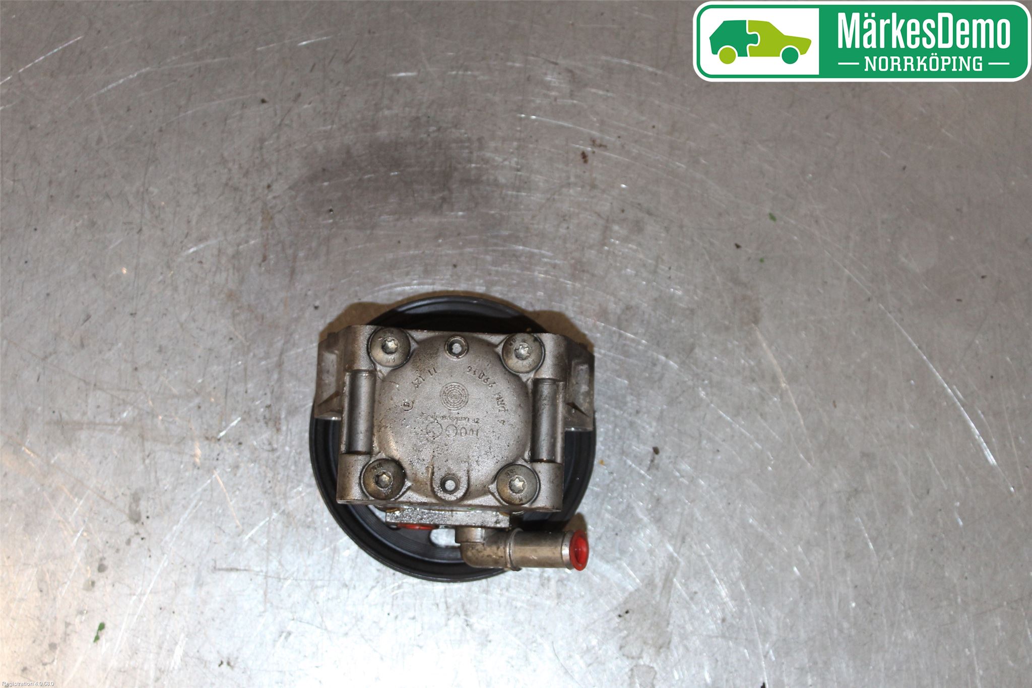 Jaguar X-TYPE Styrservopump