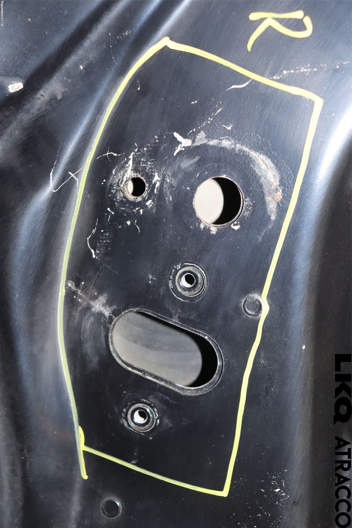 Mercedes-Benz MB C (203) 00-07 Huv Fram