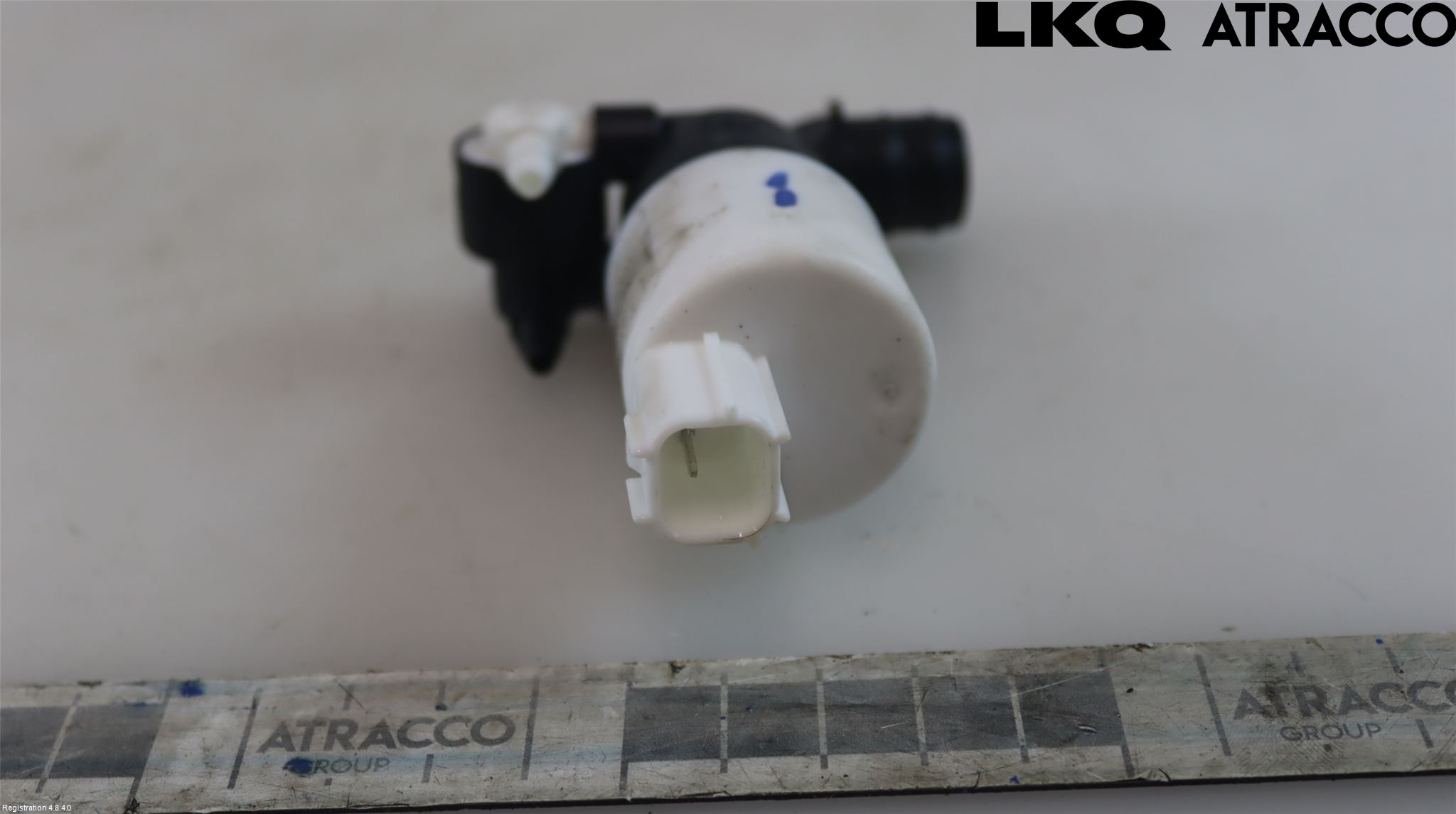 Jaguar F-PACE Spolarpump Vindruta