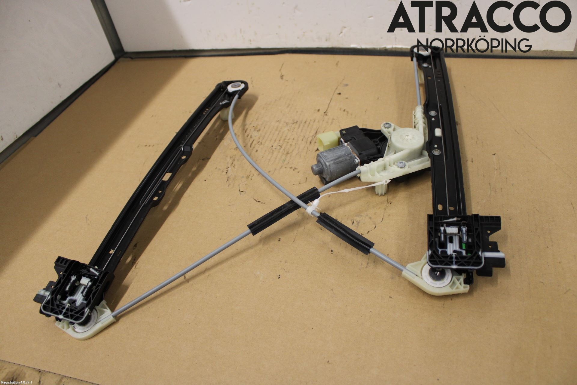 Jaguar E-PACE 17- Fönsterhiss El Kompl