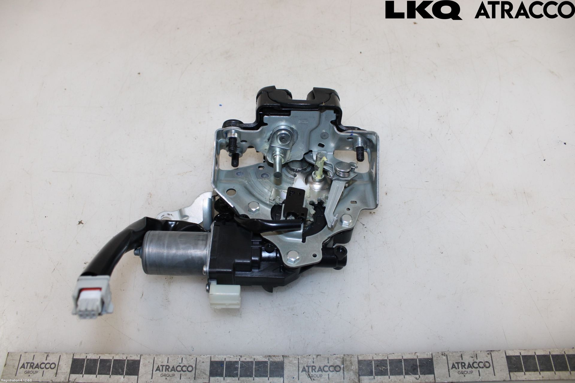 Toyota COROLLA 19- Låskista Baklucka