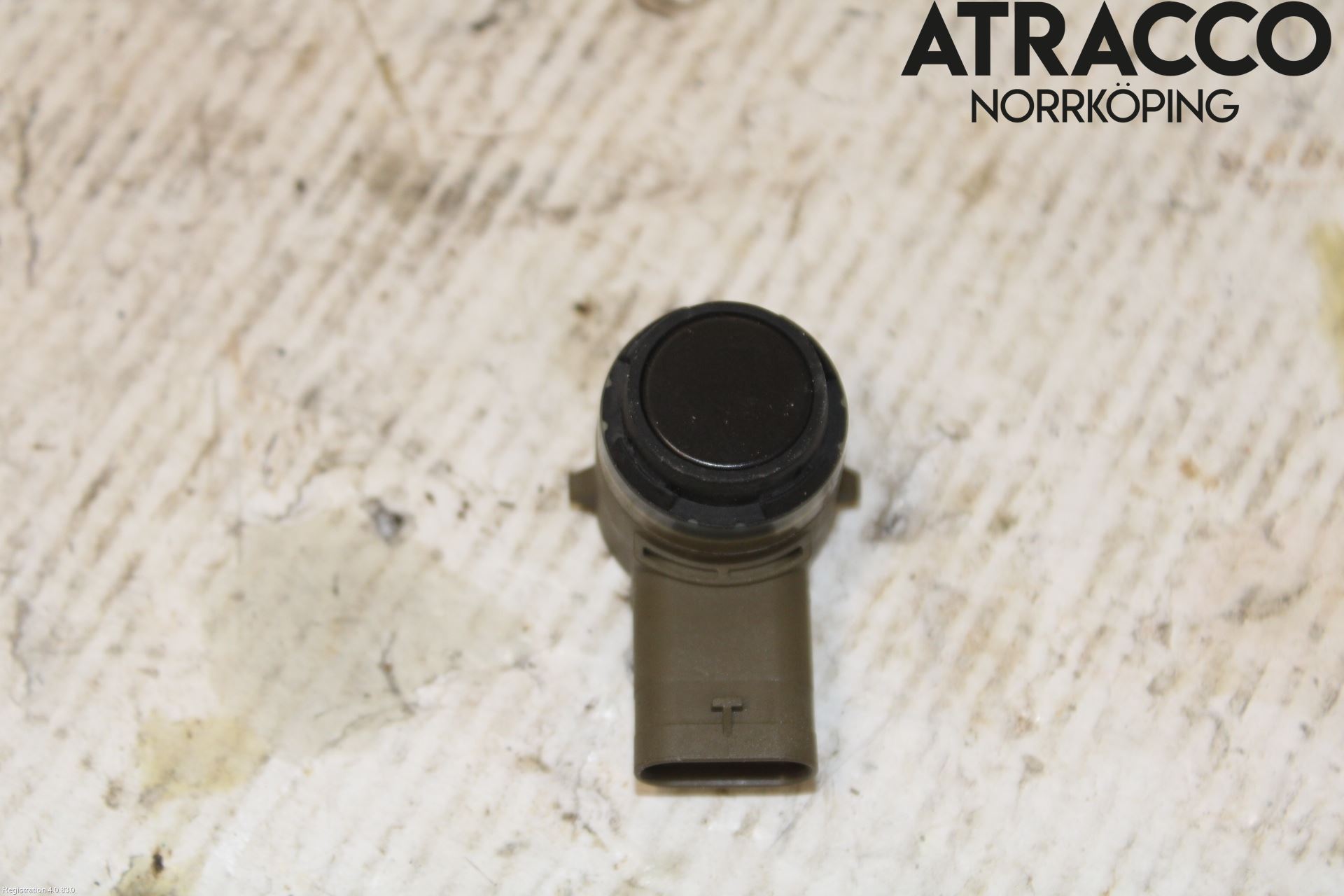 Jaguar I-PACE 18- Parkeringshjälp Frontsensor