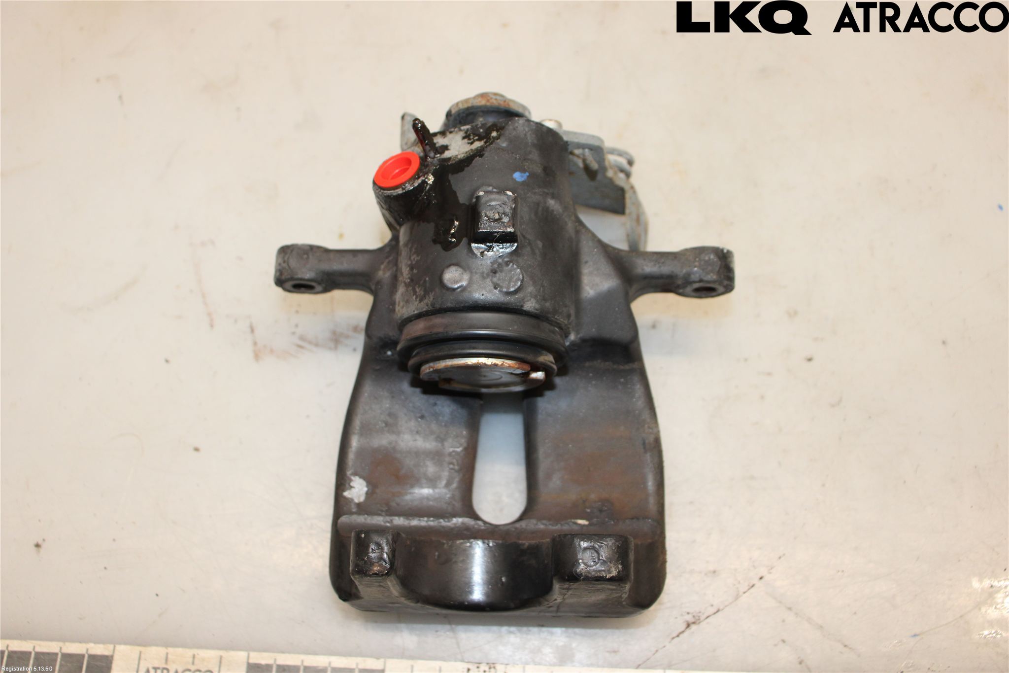 Audi A8/S8 4D 94-02 Bromsok Bak Höger