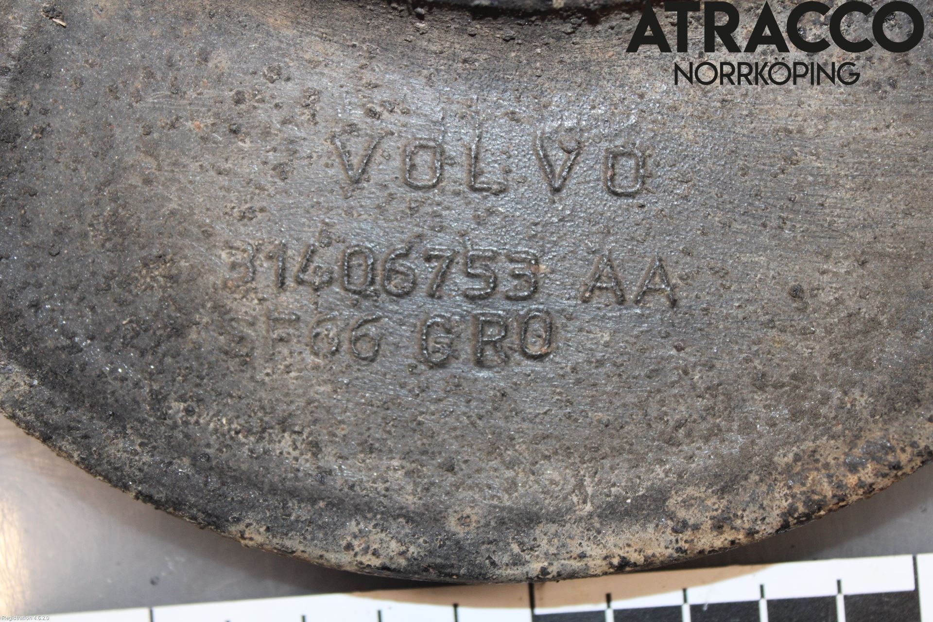 Volvo V70 14-16 Bärarm Bak Övre Vänster