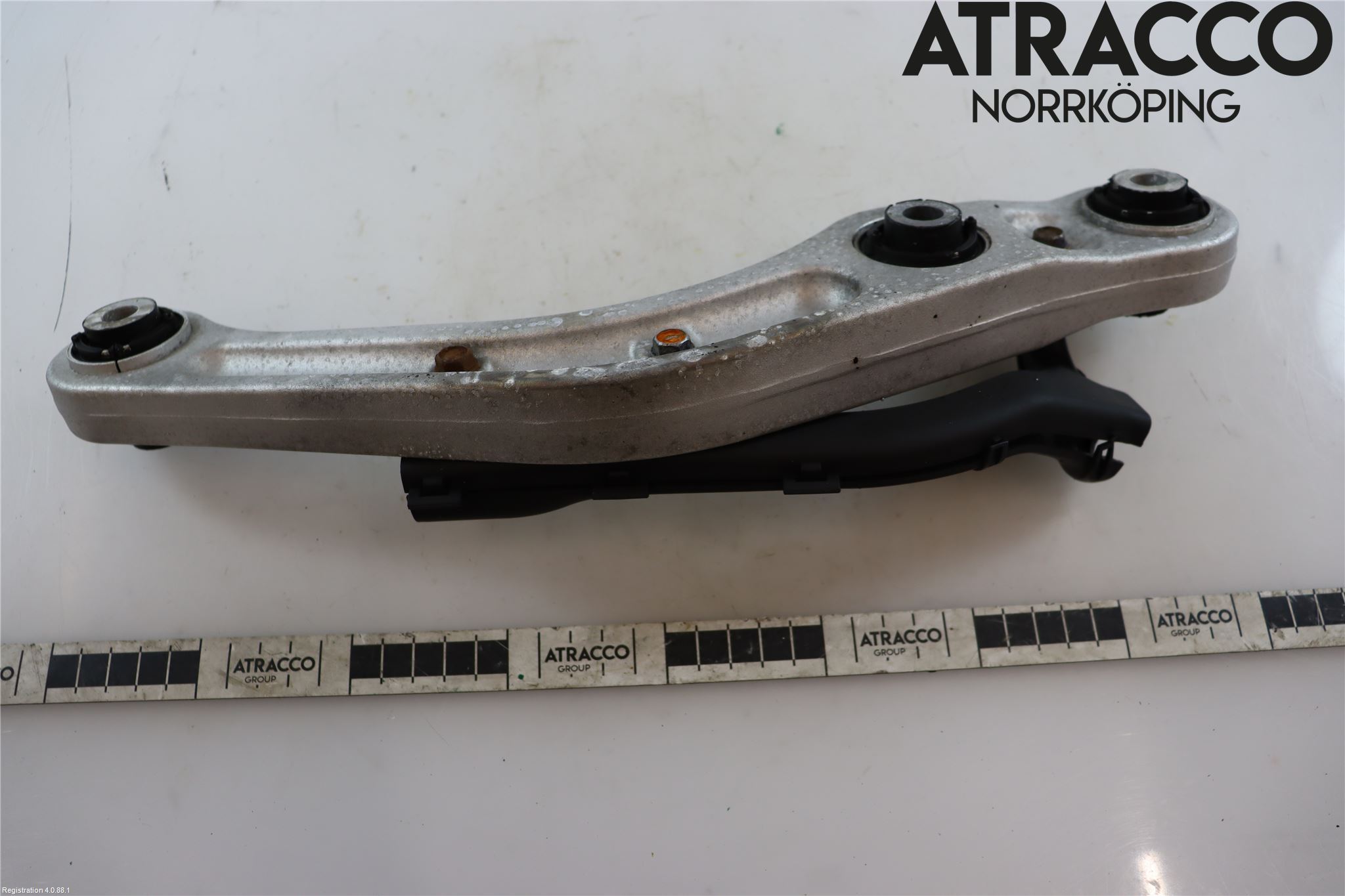 Audi A8/S8 4E  02-09 Bärarm Bak Övre Höger