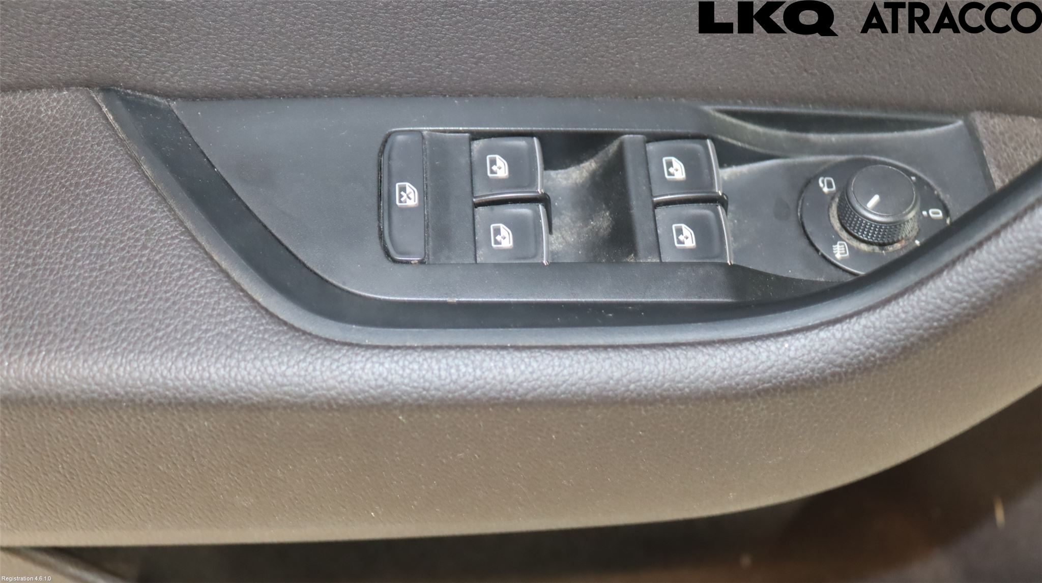 Skoda SUPERB 16-24 Dörrklädsel Vä