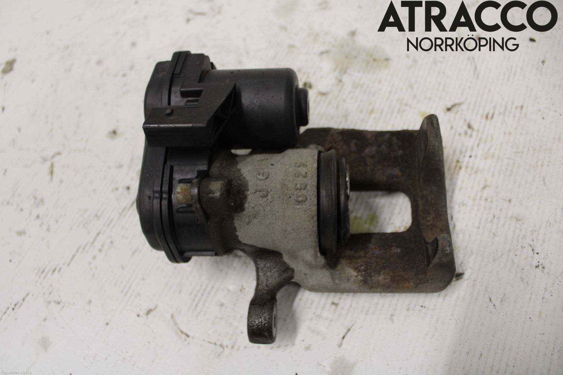 Audi Q3 8U 12-18 Bromsok Bak Höger