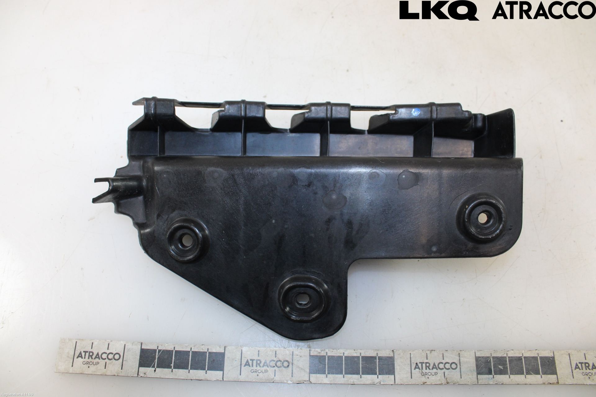 Audi A3/S3     96-03 Stötfångarfäste Bak Hö