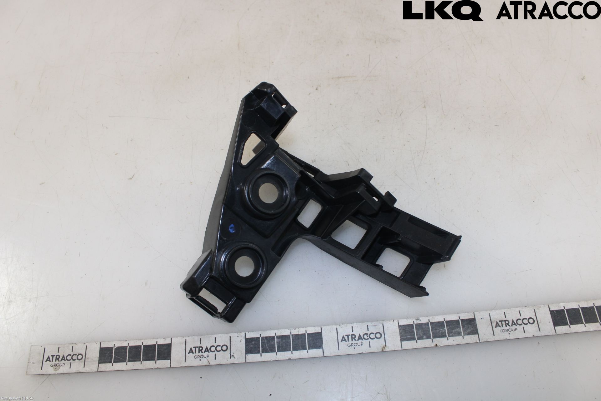 Volkswagen VW GOLF / E-GOLF VII 13-20 Stötfångarfäste Bak Vä