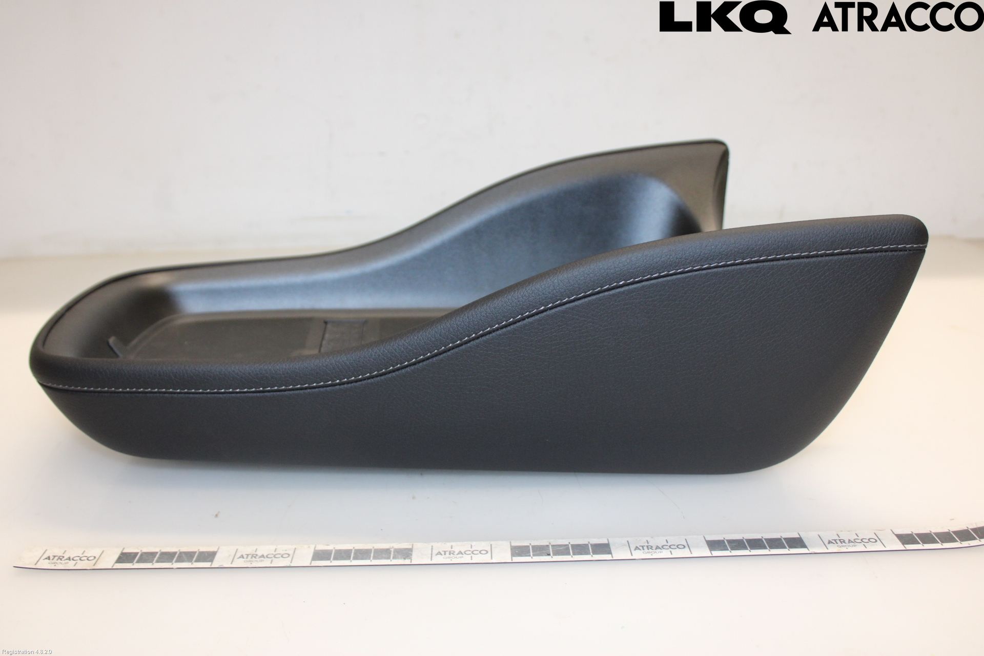 Mercedes-Benz MB EQE (V295) 22- Instrumentbräda Förvaringsfack