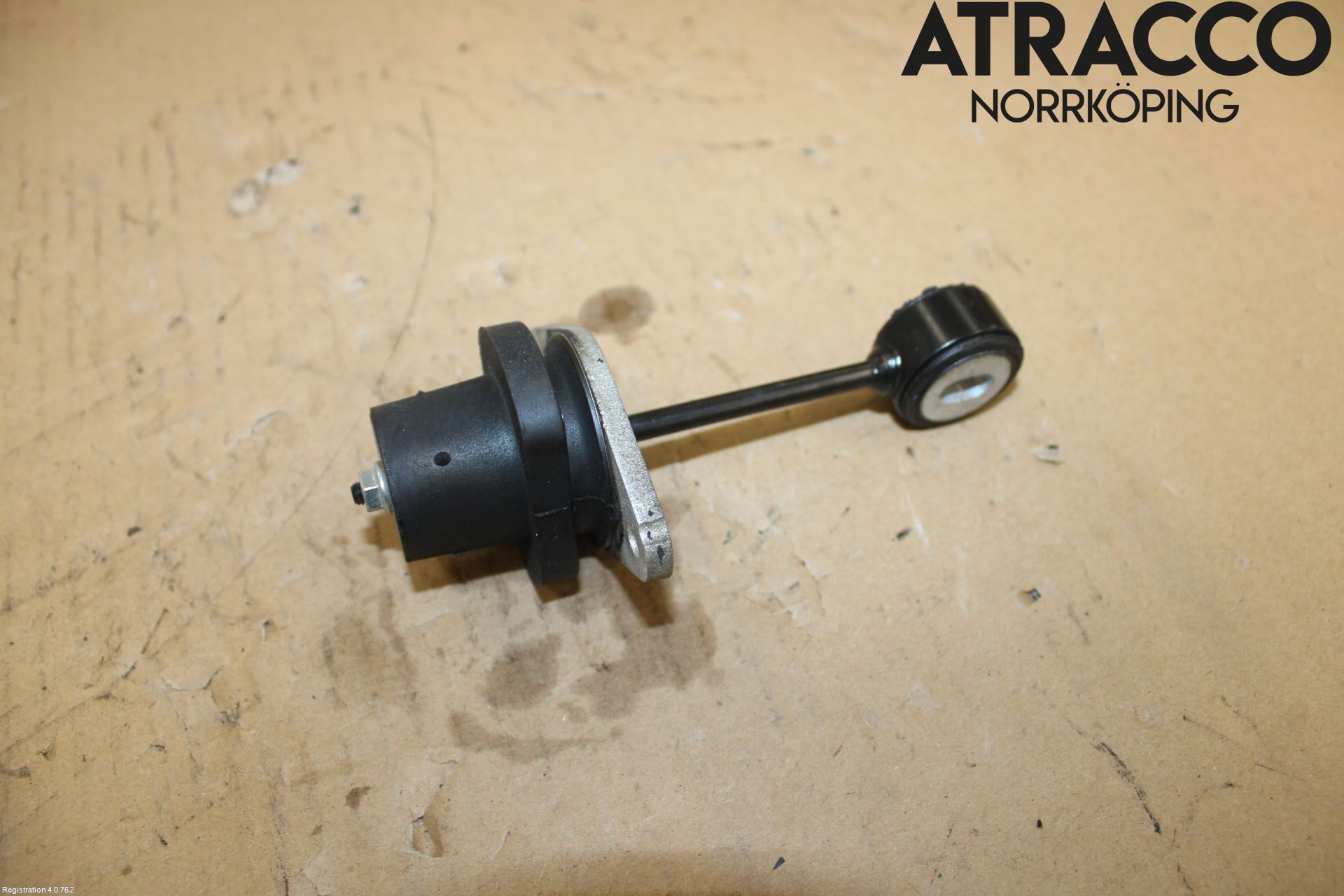 Audi A6 F2/C8 19- Motorfäste