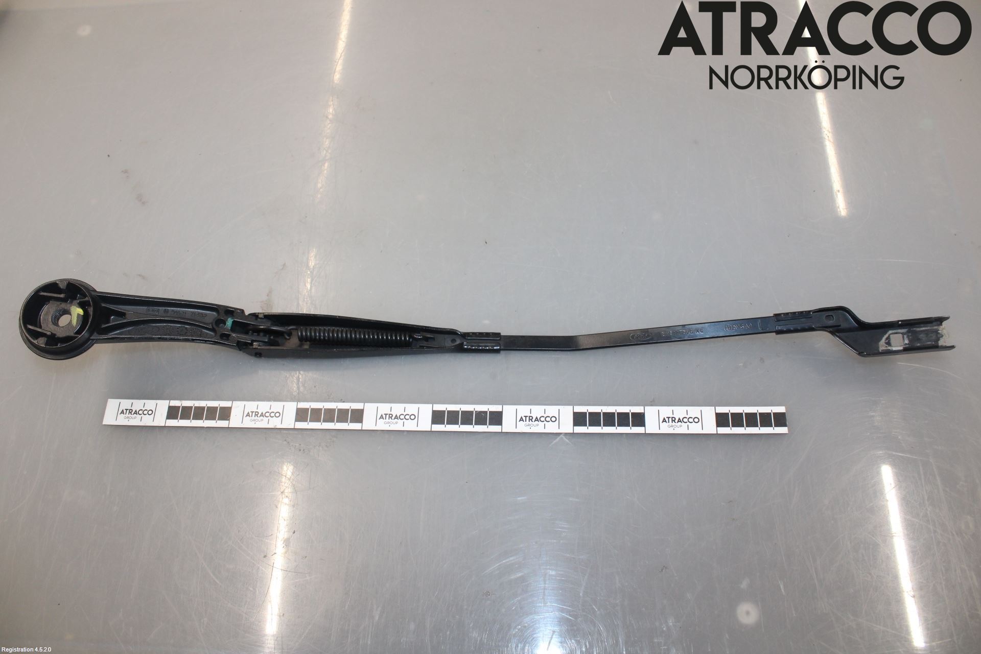 Ford FOCUS 15-18 Torkararm Armar Vindruta