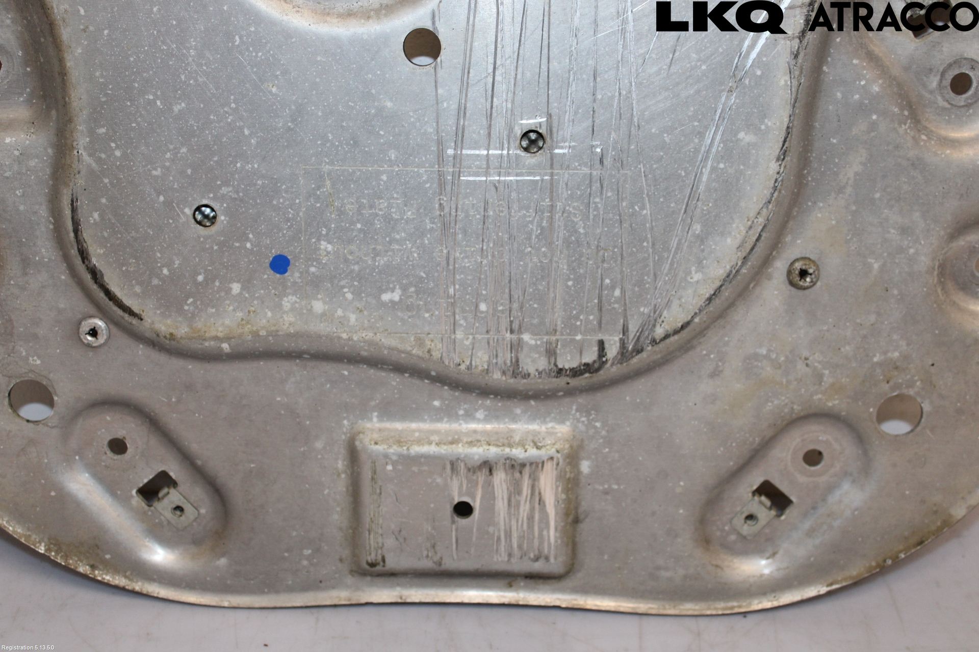 BMW 5 F10/F11/F18 09-17 Hasplåt Plåt-Plast