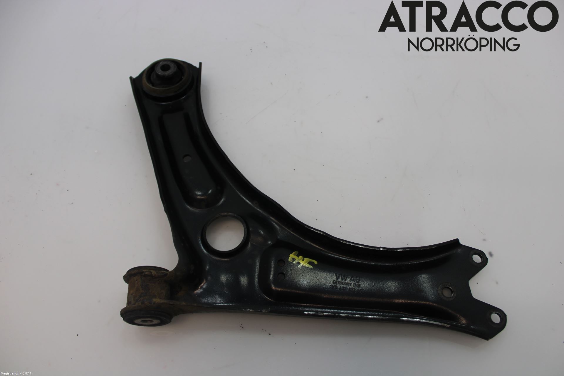 Volkswagen VW CADDY 16-20 Bärarm Fram Undre Hö