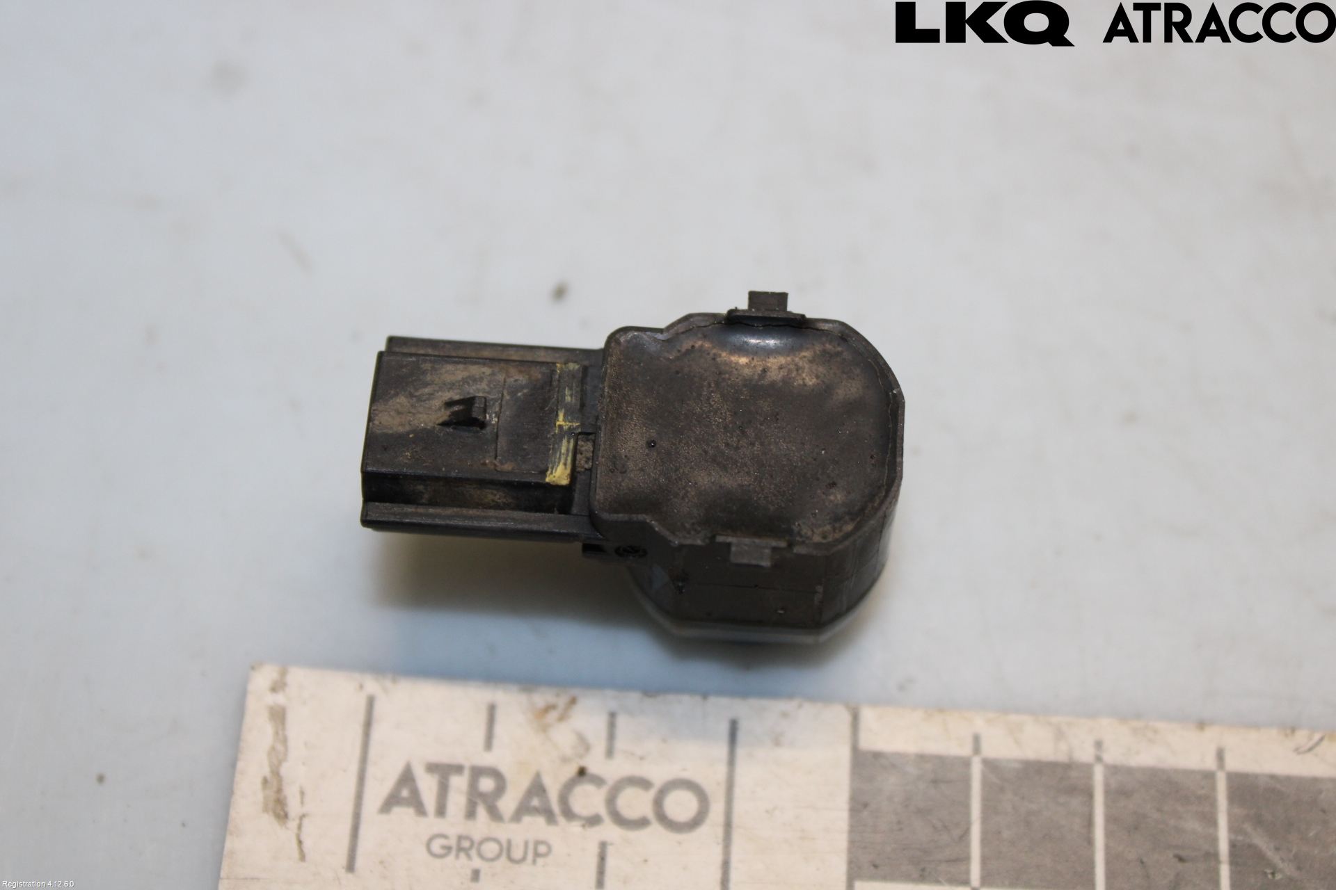 Ford C-MAX ll 15-19 Parkeringshjälp Backsensor