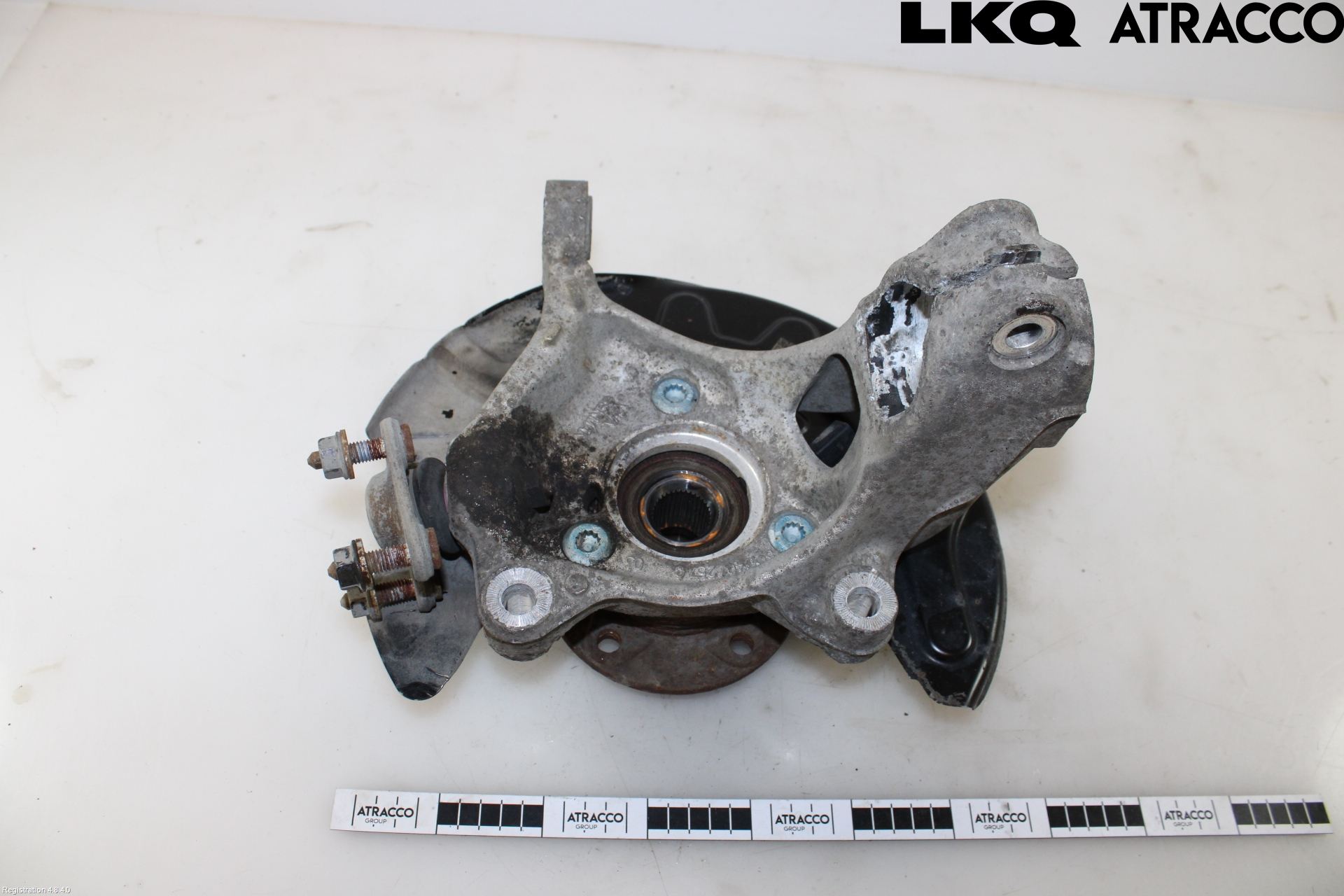 Volkswagen VW PASSAT 15-19 Styrspindel Lagerhus Hö