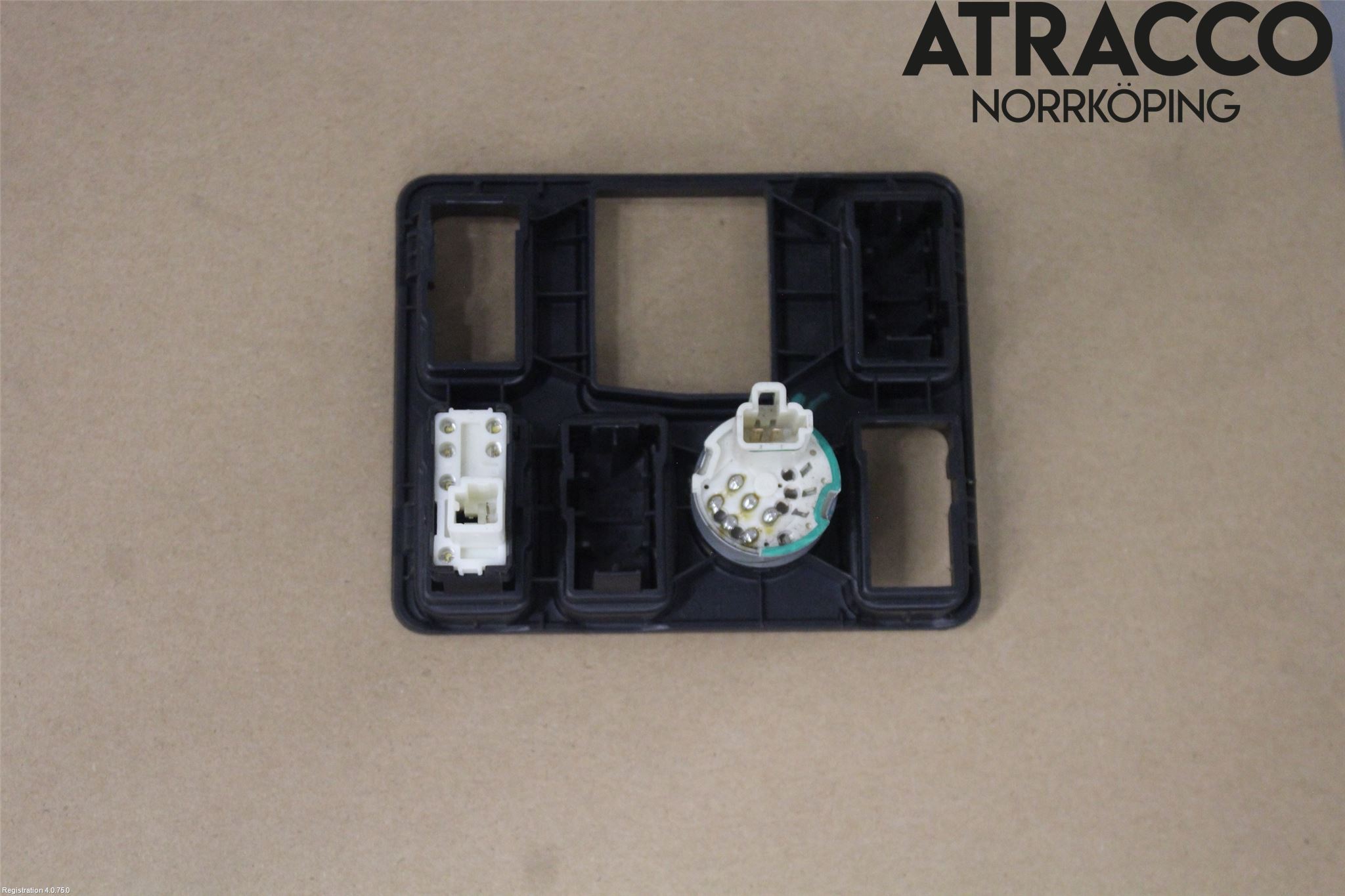 Toyota HILUX 05-16 Strömställare Dimmer