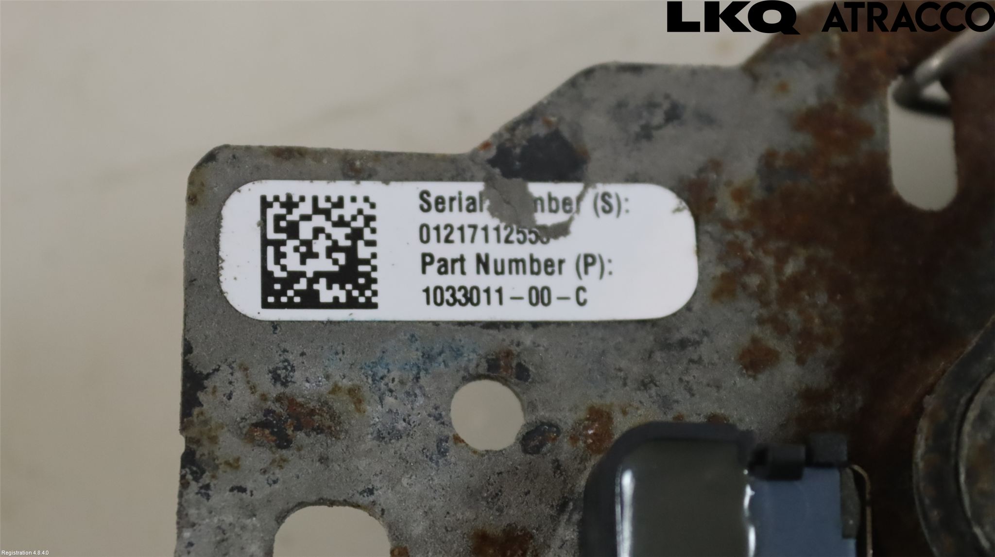 Tesla MODEL X 16- Huvlås