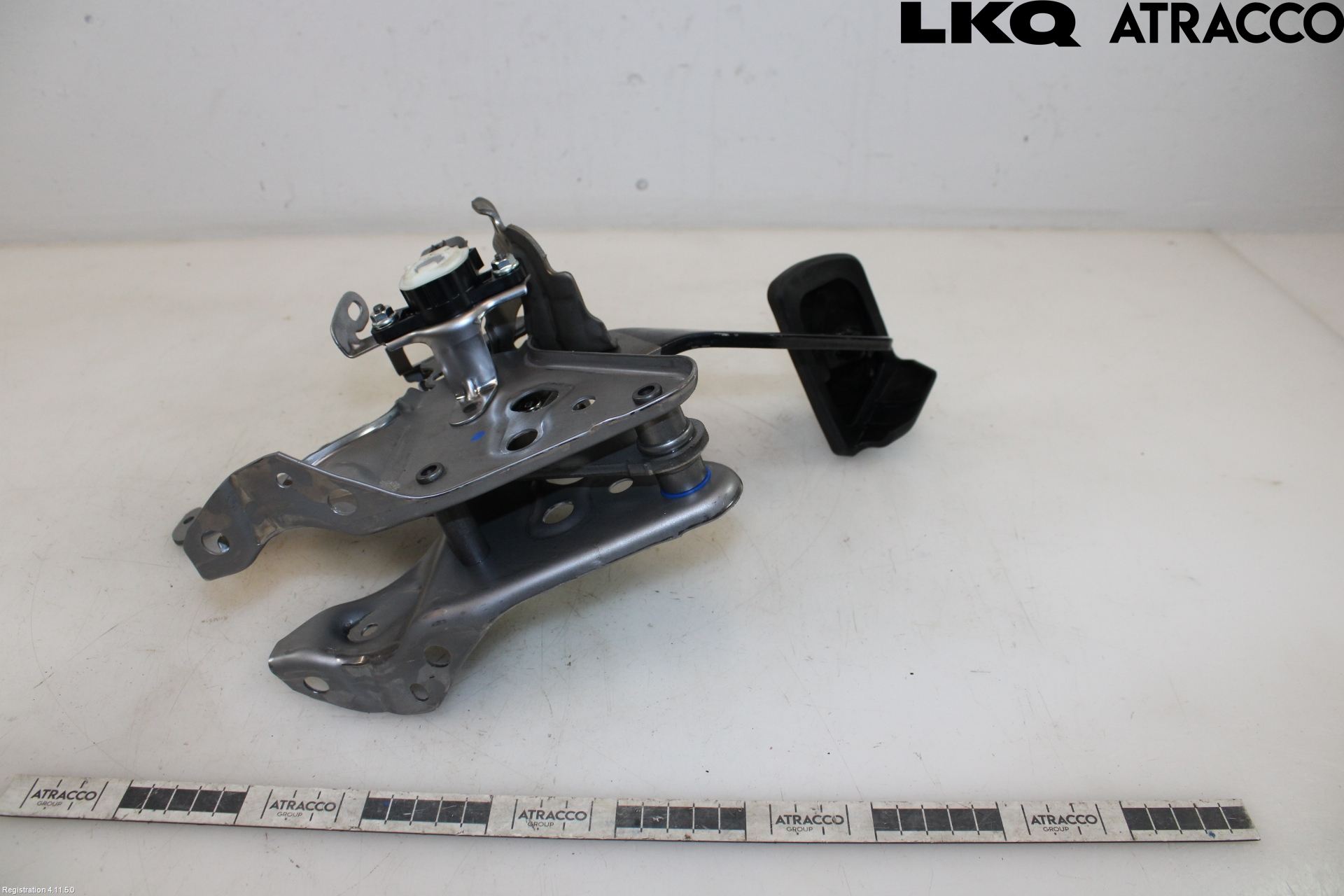 Toyota RAV4 19- Bromspedal