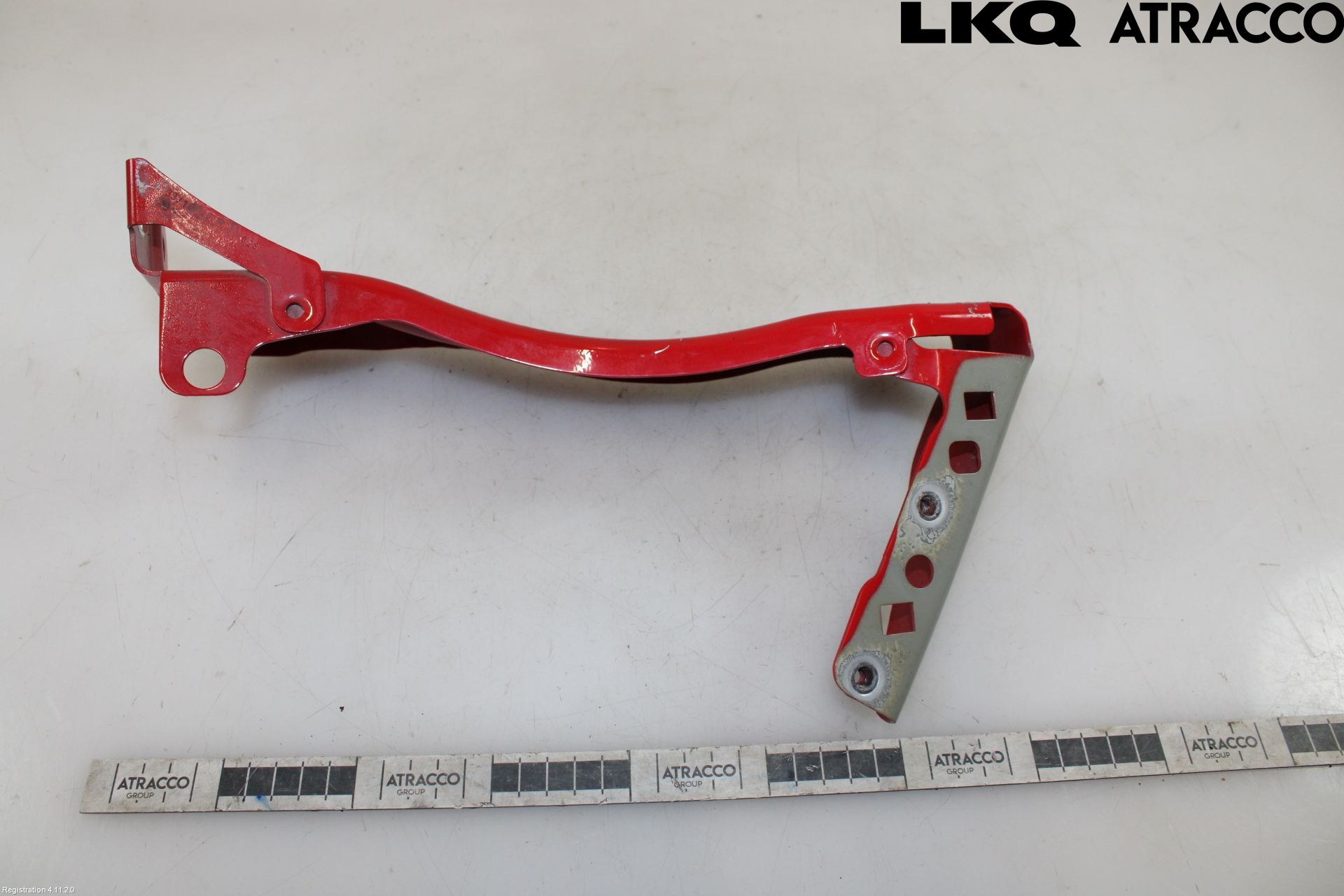 Audi TT/TTS 07-14 Skärmfäste Fram Hö