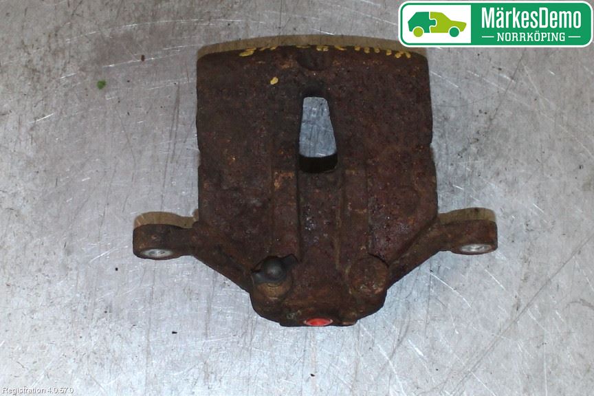 Kia CEED 06-12 Bromsok Fram Höger