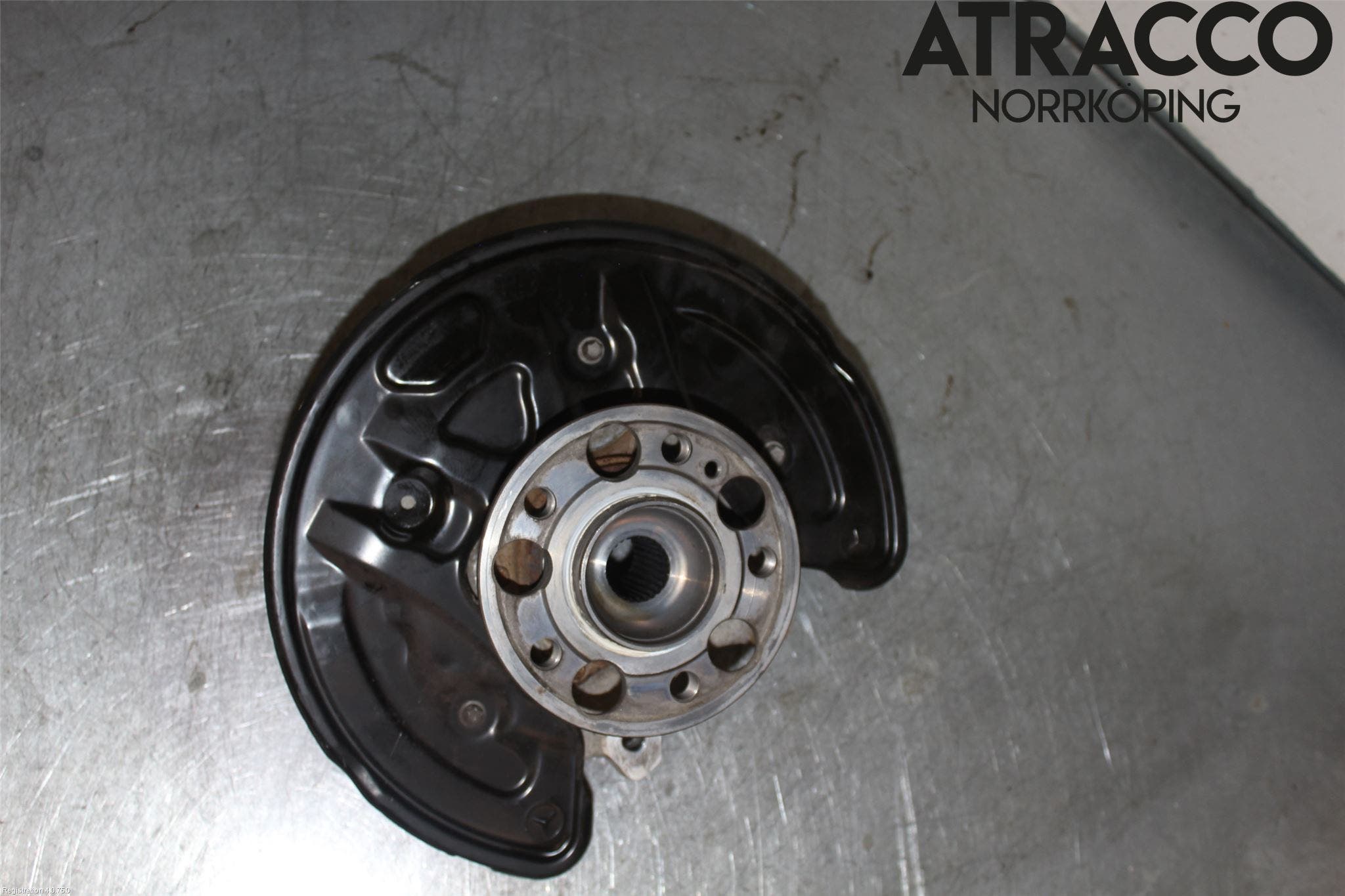 Mercedes-Benz MB E-KLASS (W213) 16-23 Hjullagerhus-Spindel Hö B