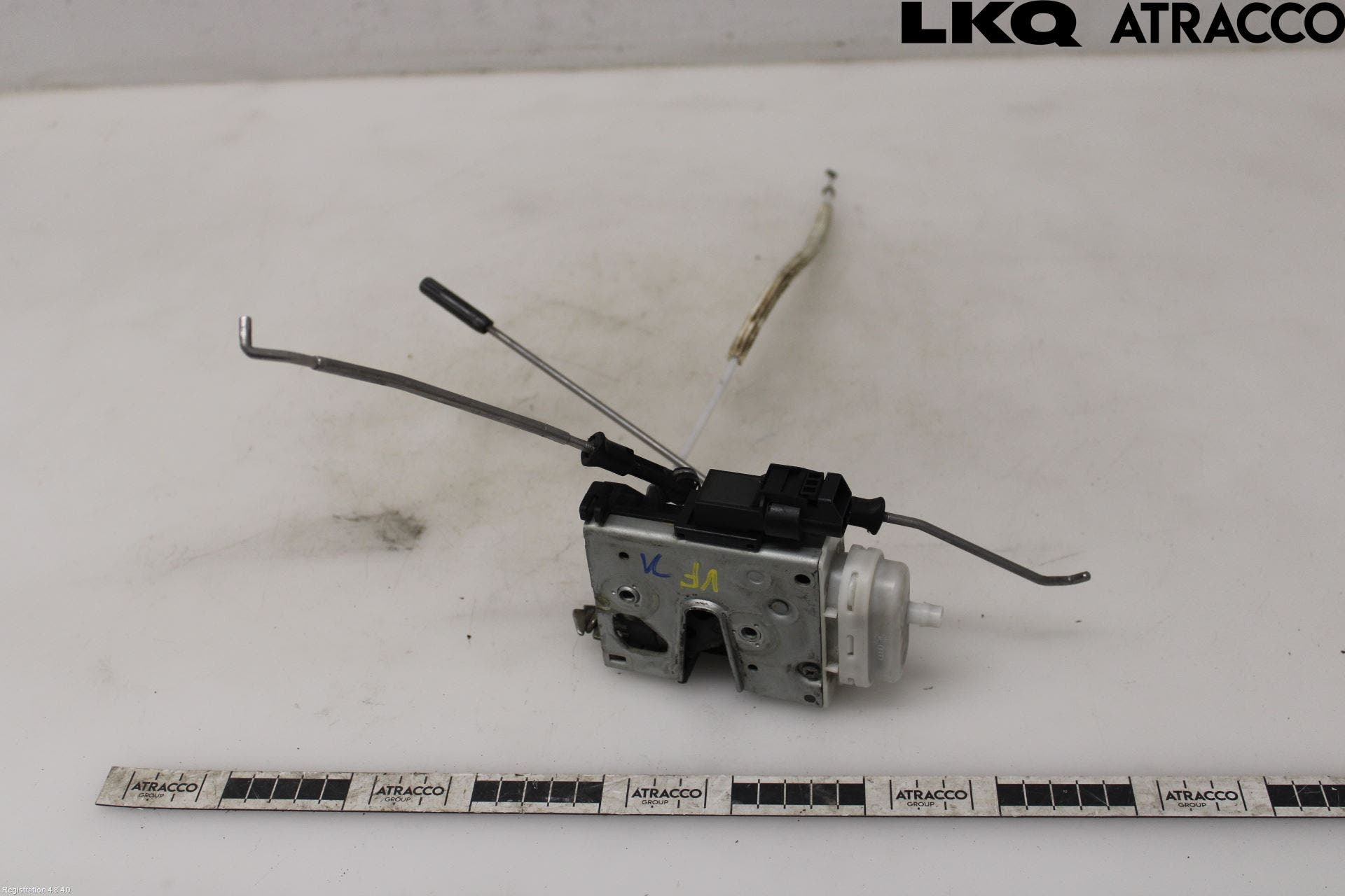 Audi A8/S8 4D 94-02 Låskista-Dörrlås