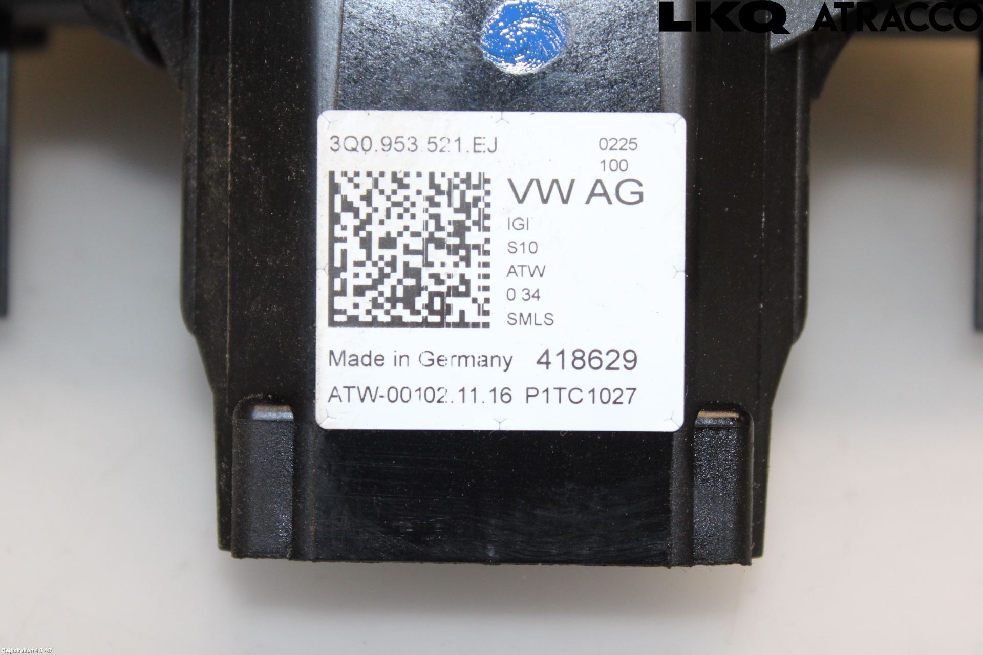 Volkswagen VW PASSAT 15-19 Spakcentral