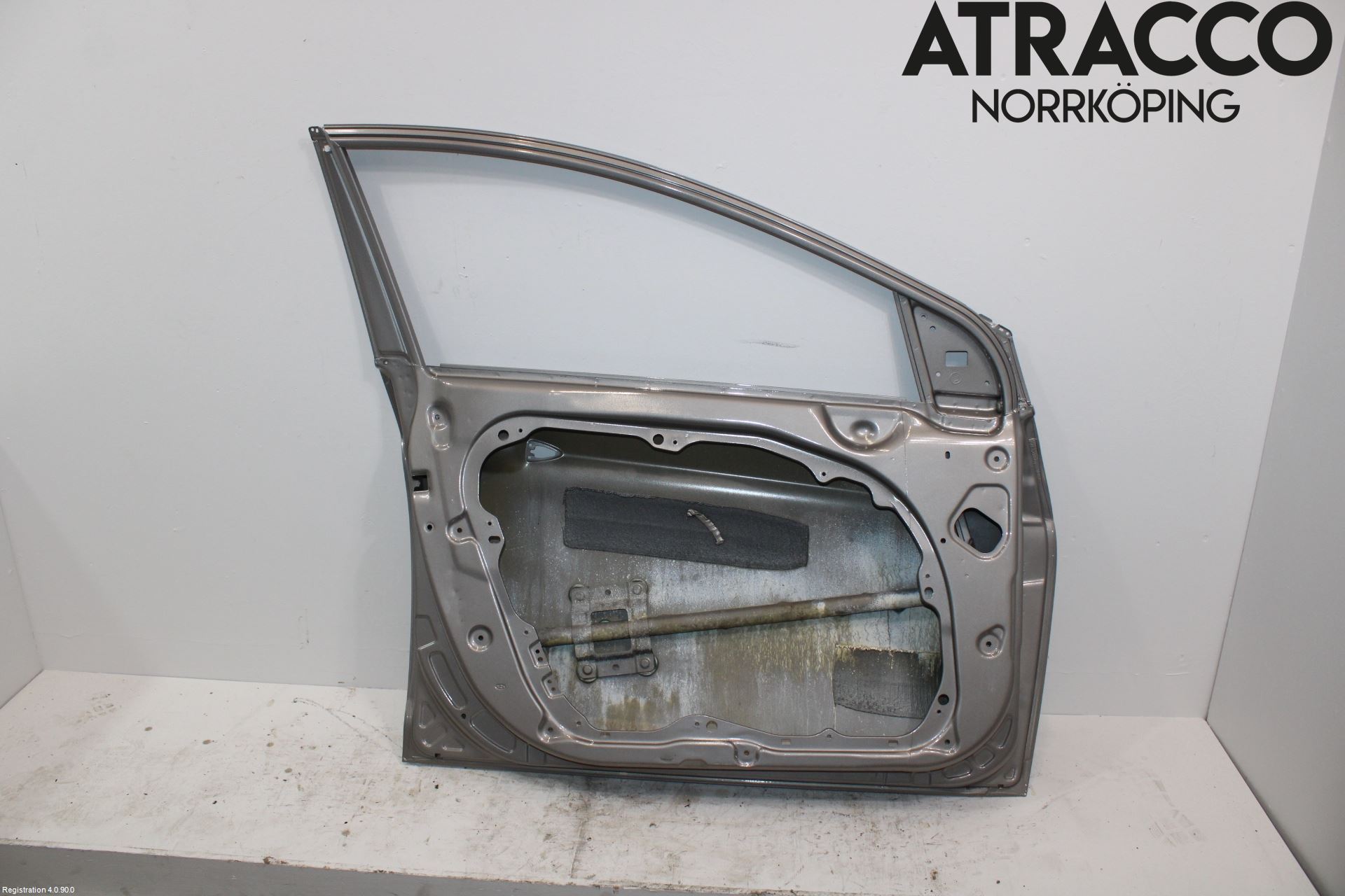 Hyundai i40 16-18 Dörr Fram Vänster