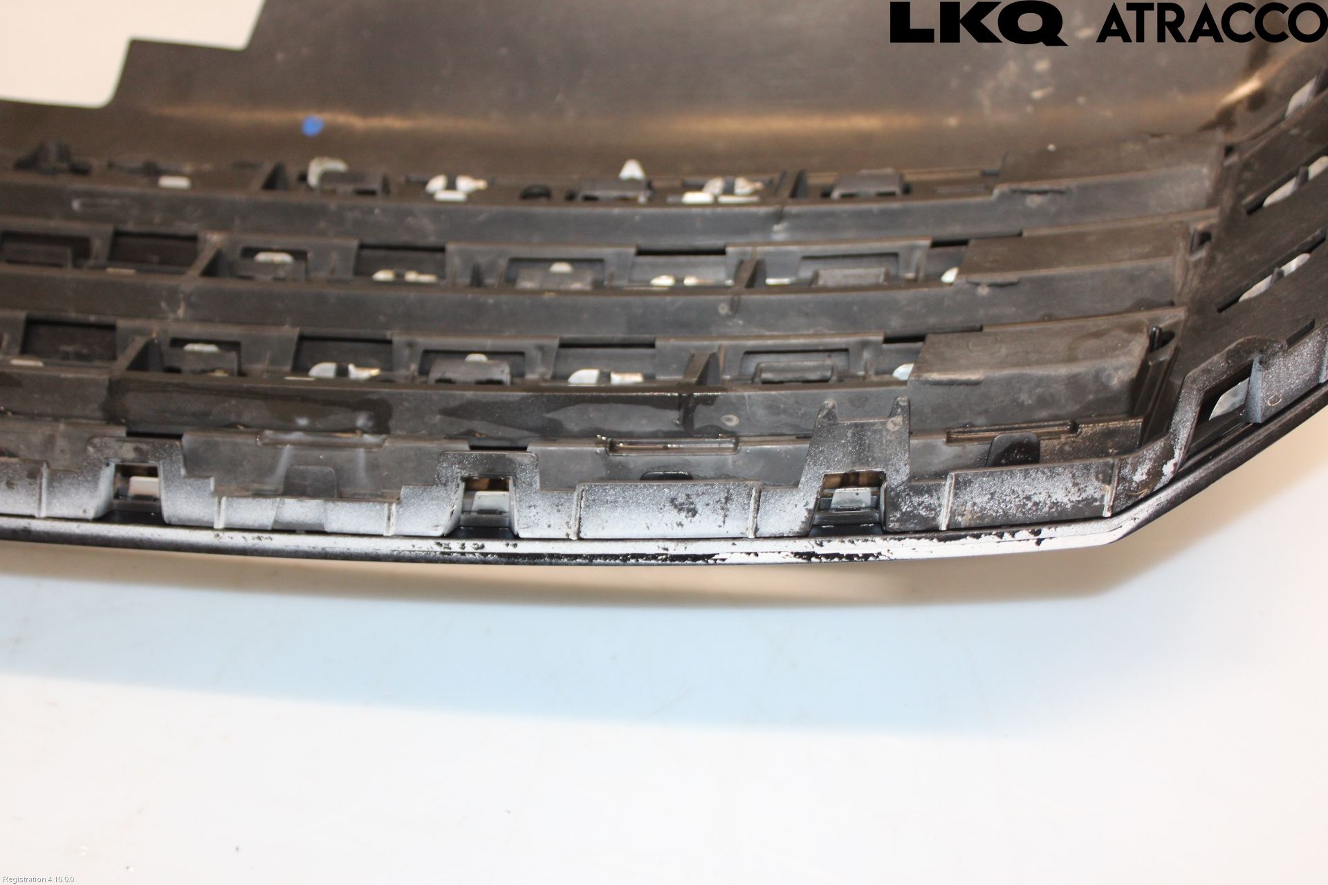 Volkswagen VW PASSAT 11-14 Grill Komp