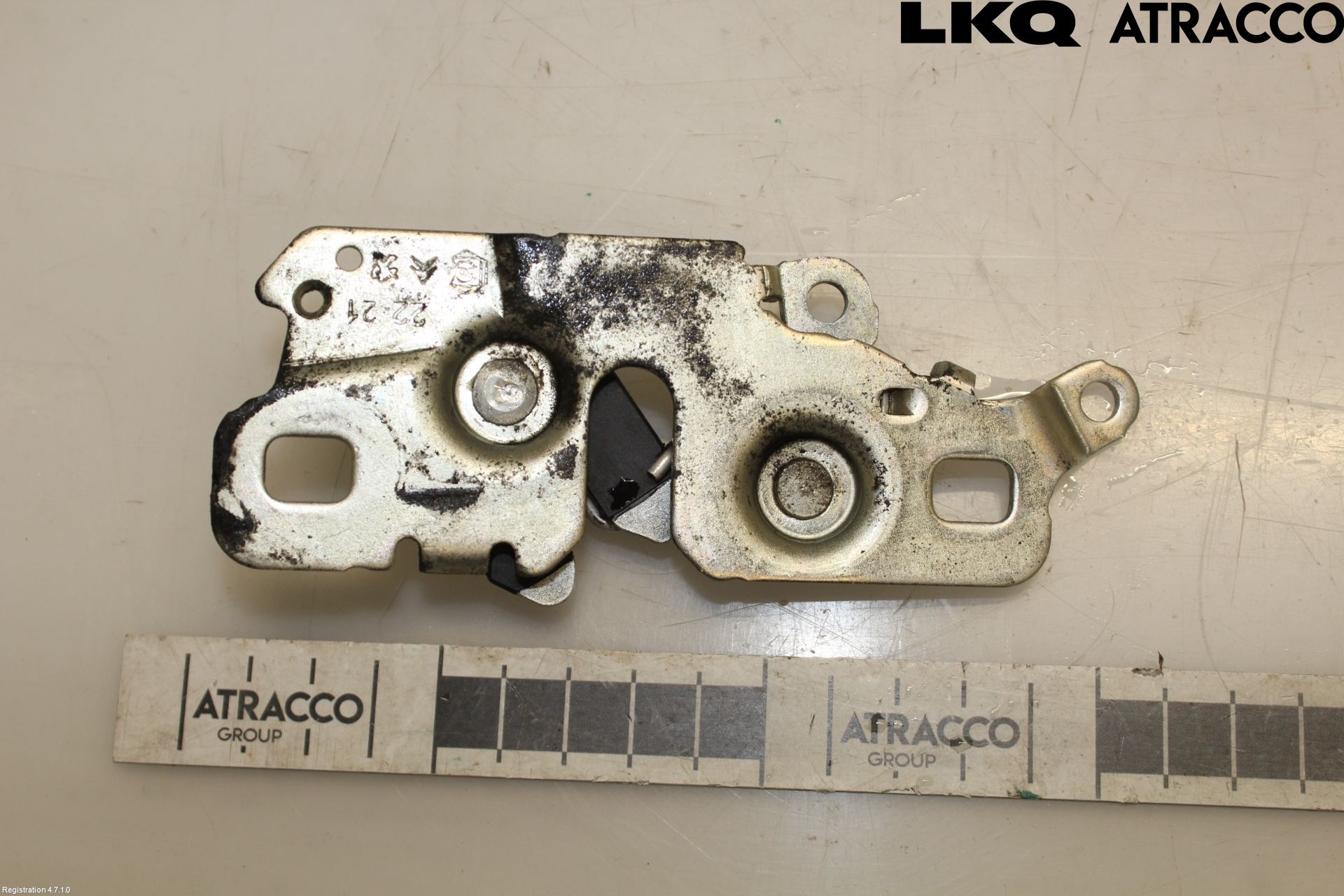 Opel CORSA F, CORSA-E 20- Huvlås