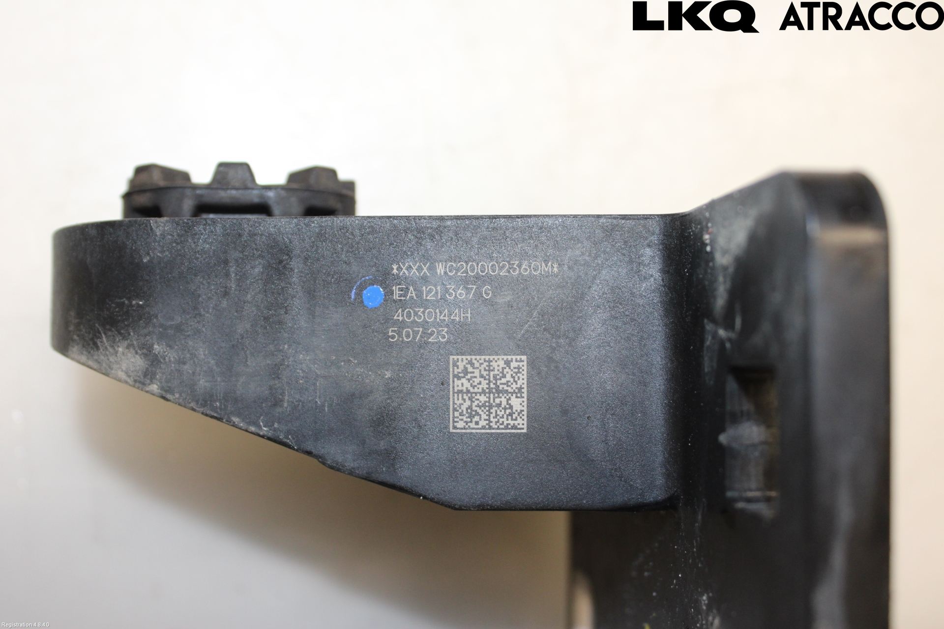 Skoda ENYAQ iV 21- Kylarfäste-Ram-Balk