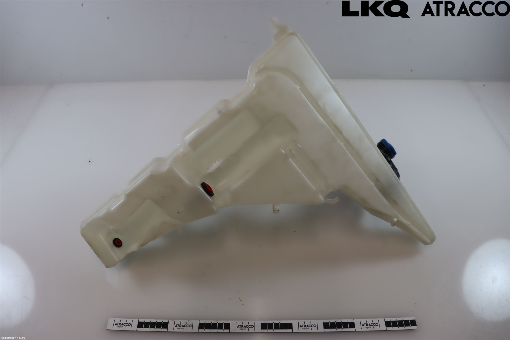 Audi A6 F2/C8 19- Spolartank Vindruta-Strål