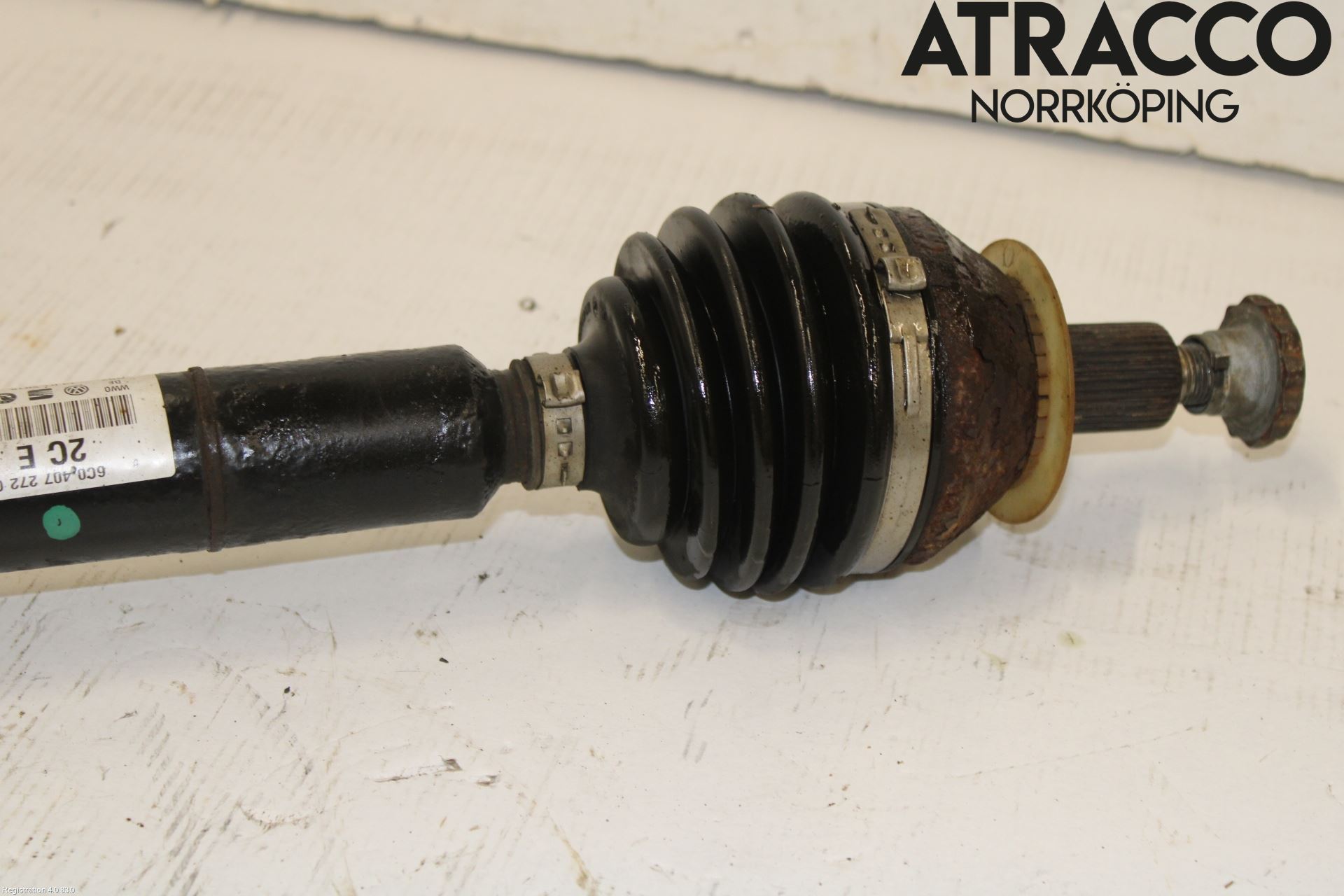 Skoda RAPID Drivaxel Fram Höger