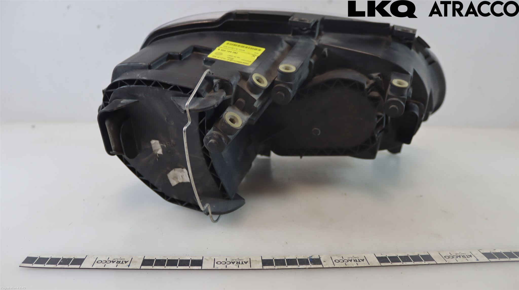 Volkswagen VW CADDY      04-10 Strålkastare Vänster