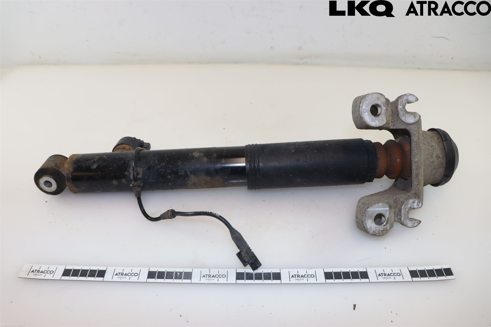 Volvo V90 CROSS COUNTRY 17->> Stötdämpare Bak