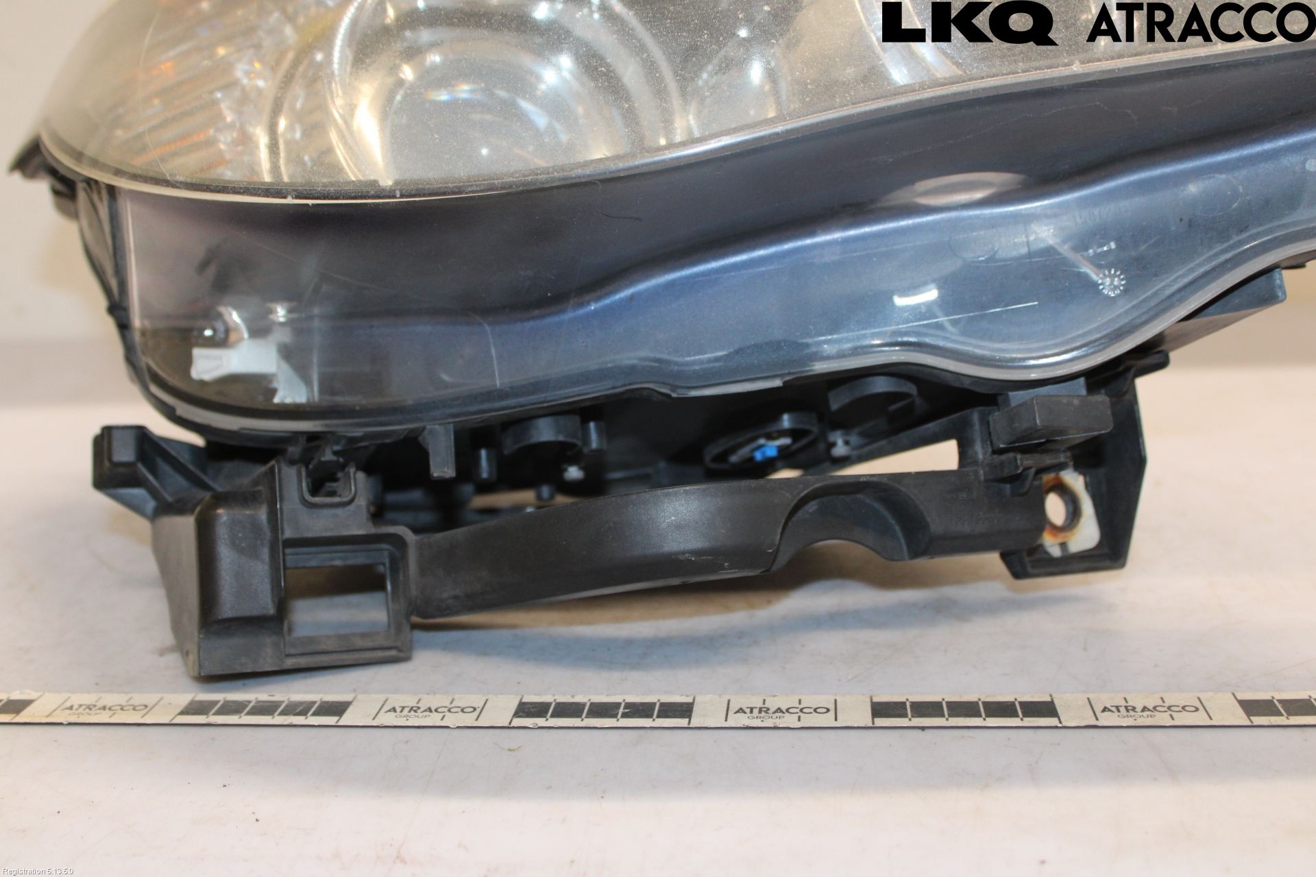 BMW 5 E60/61 Sed/Tou 02-10 Strålkastare Höger