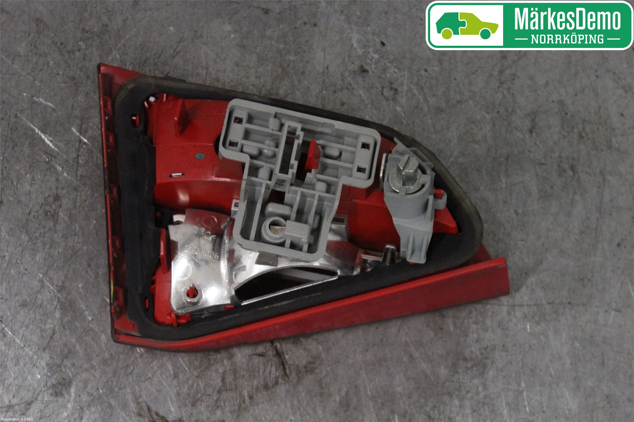 Audi A4/S4 08-11 Bakljus Lucka Hö