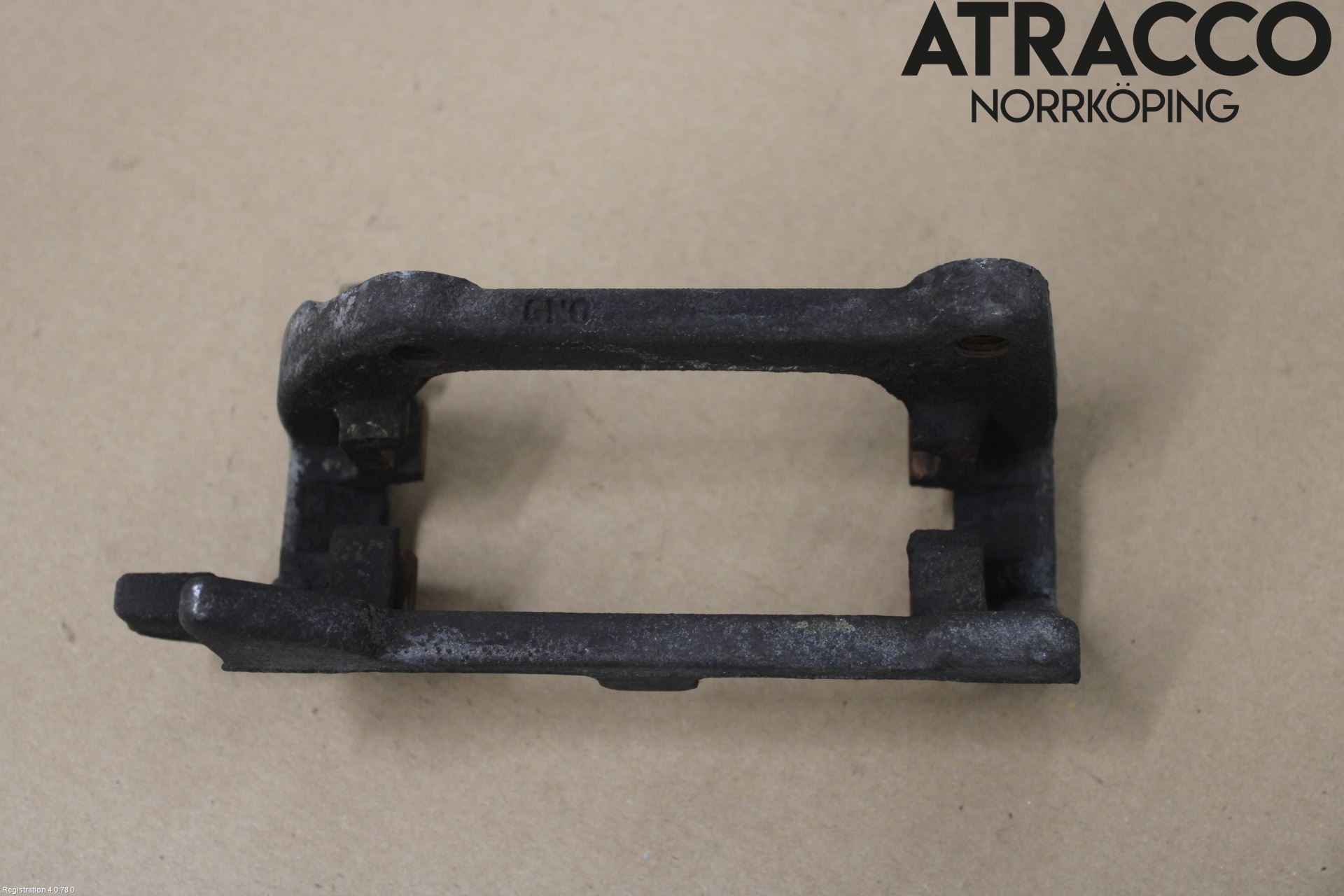 Audi A5 07-16 Bromsokshållare