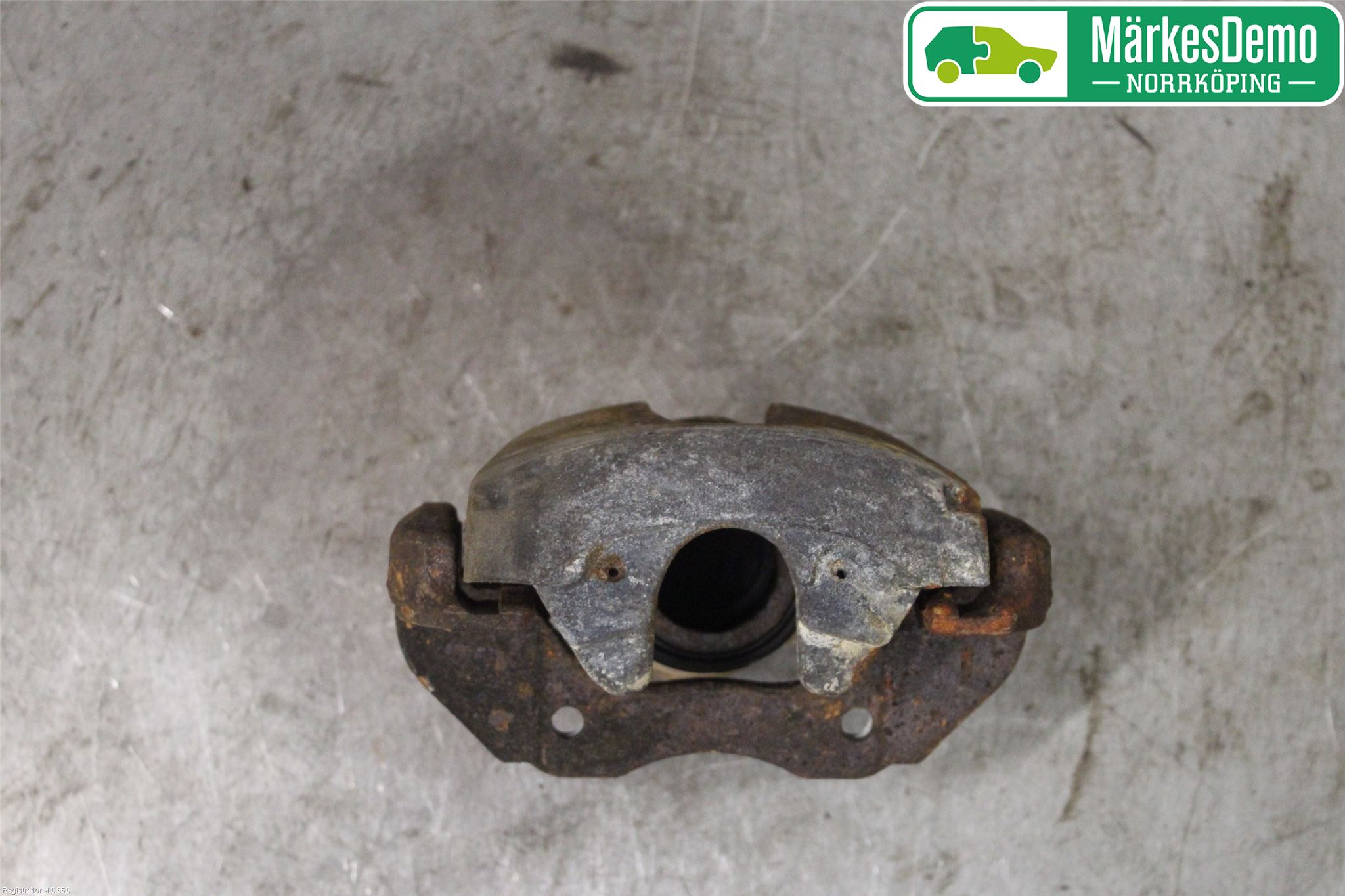 Ford FOCUS 08-11 Bromsok Fram Vänster