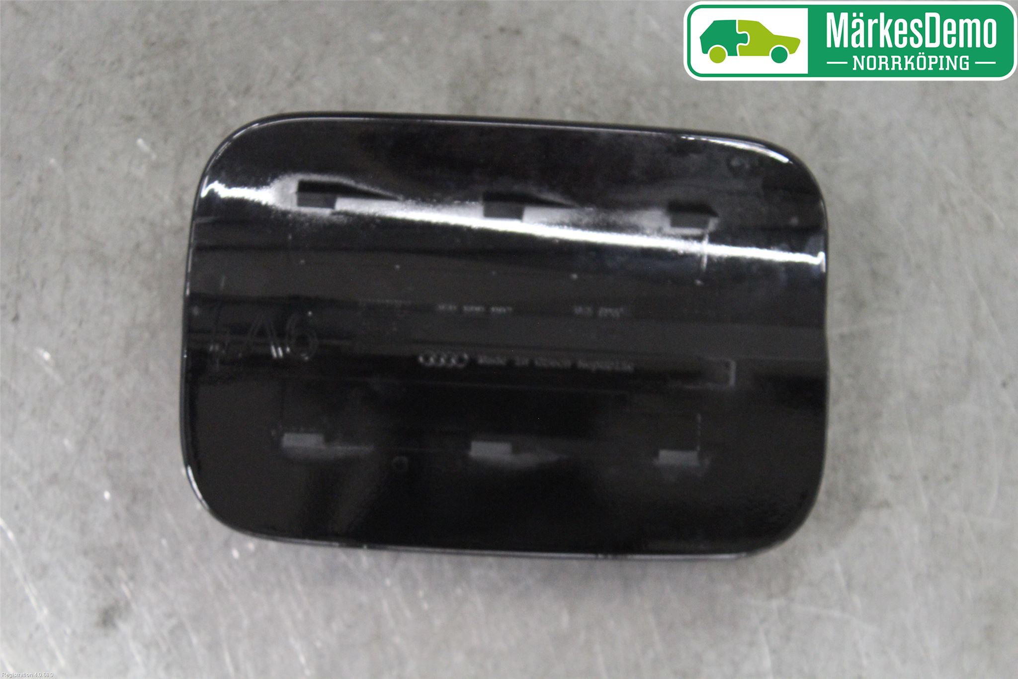 Audi A6 ALLROAD 12-18 Tanklucka