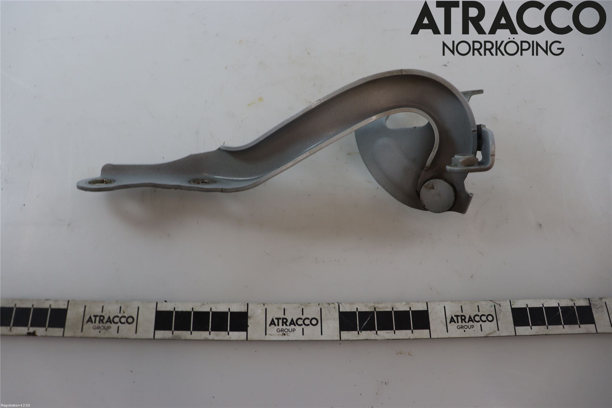 Peugeot 107 Huvgångjärn