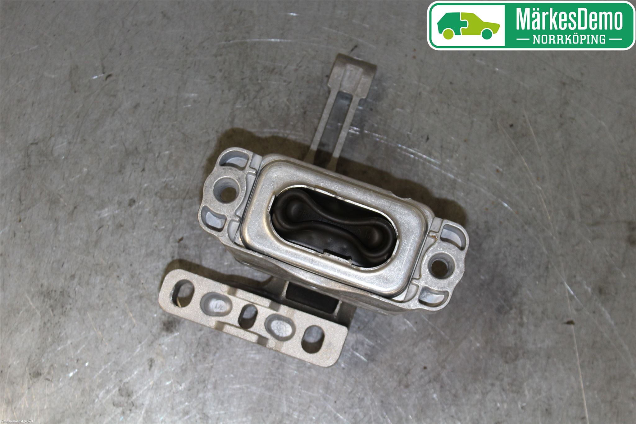 Volkswagen VW GOLF / E-GOLF VII 13-20 Motorfäste