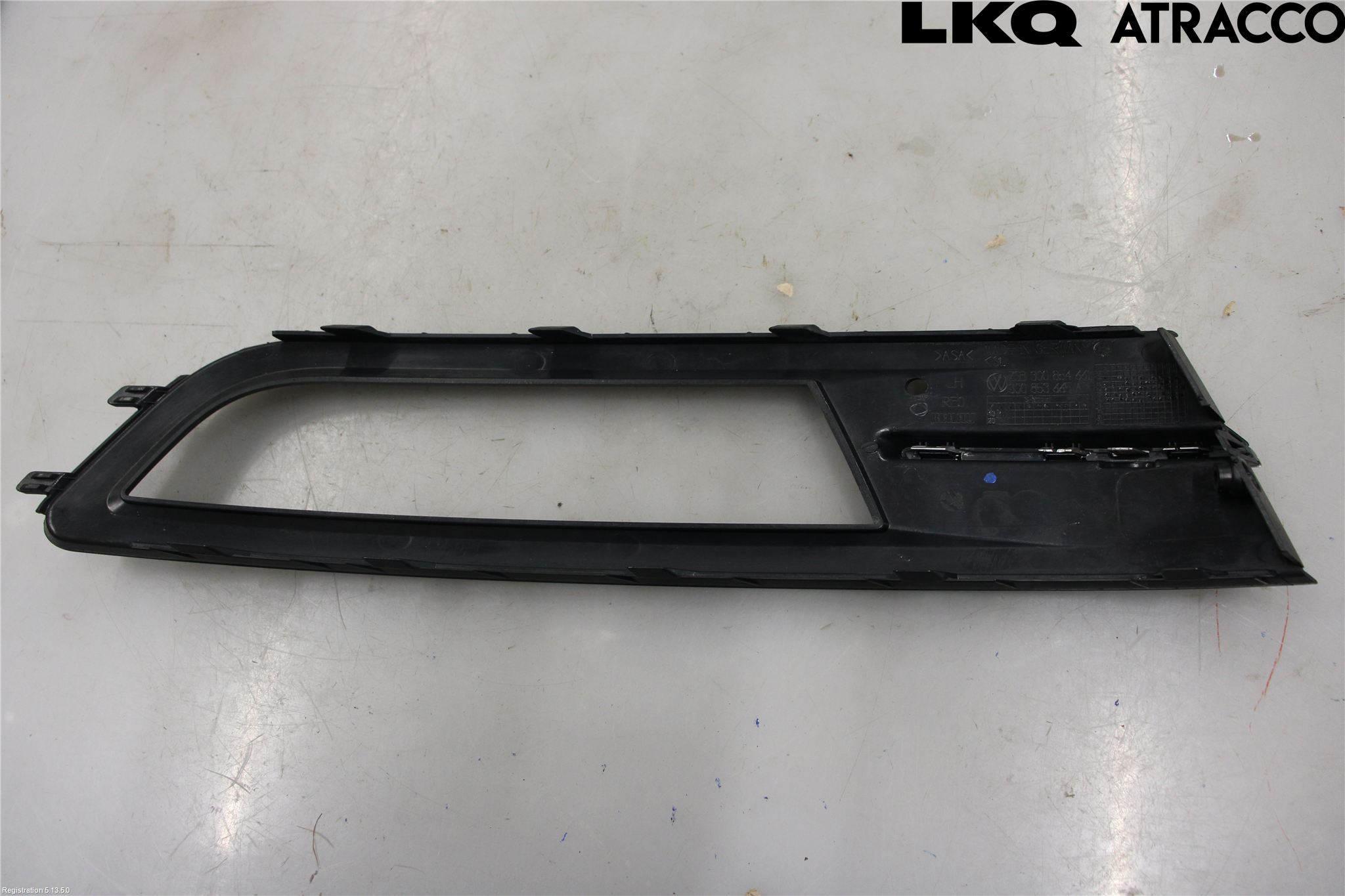 Volkswagen VW PASSAT 15-19 Dimljussarg Fram